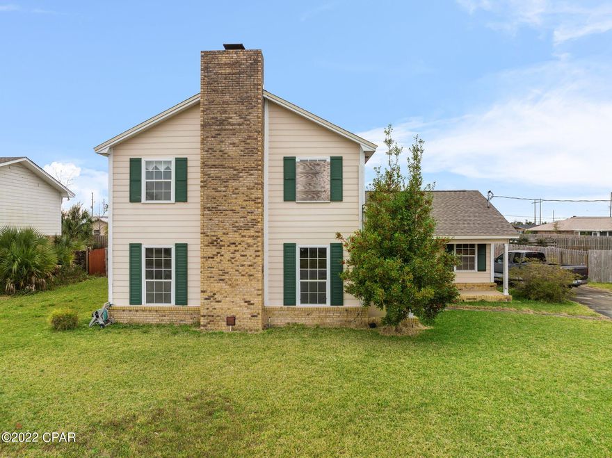 4 BR 3 Bath Fix and flip opportunity in the Forest Park area of Panama City.. New roof, new garage door. Garage completely repaired. Yard storage building. Fully fenced.