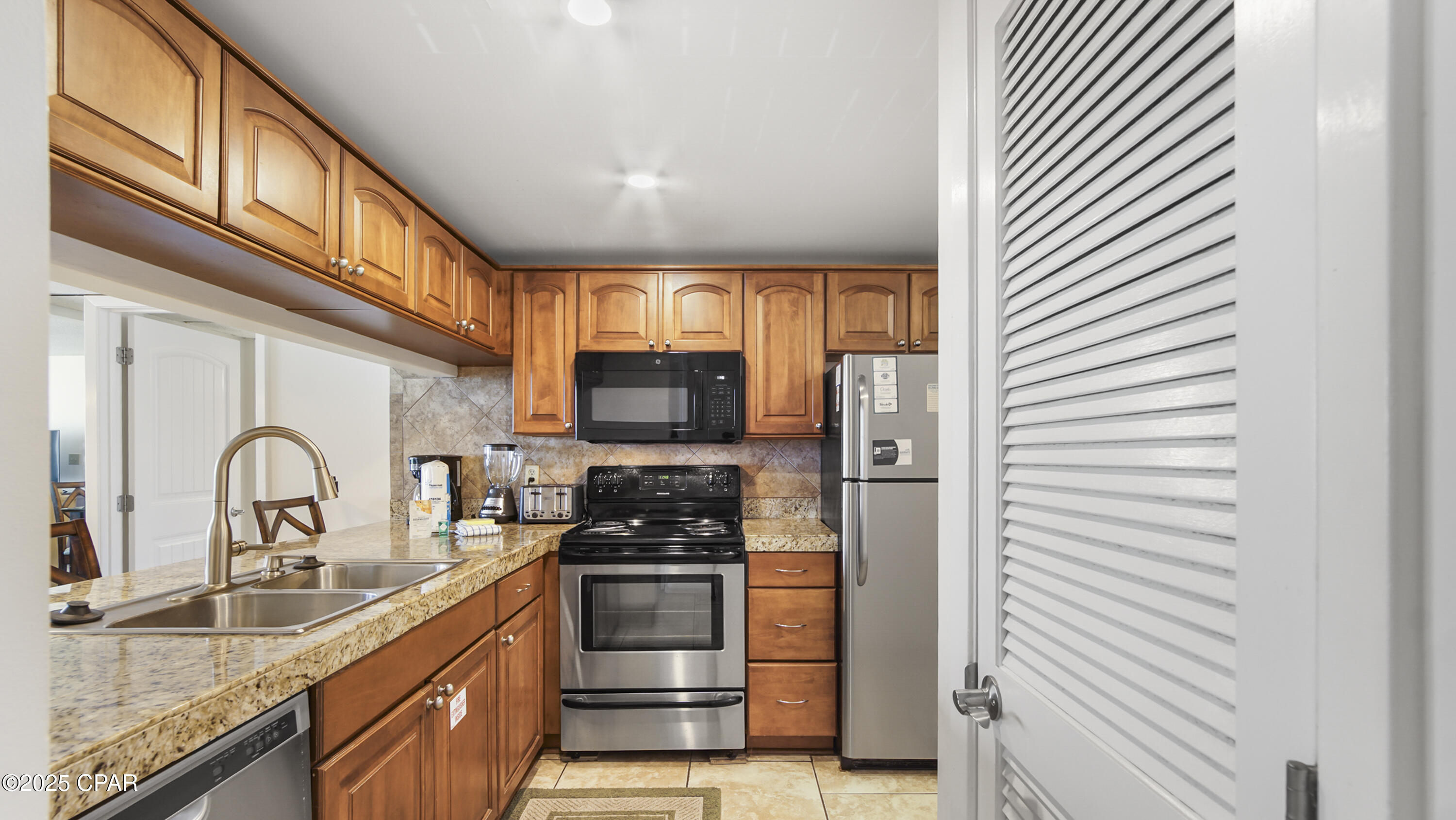 Edgewater Tower II - Residential