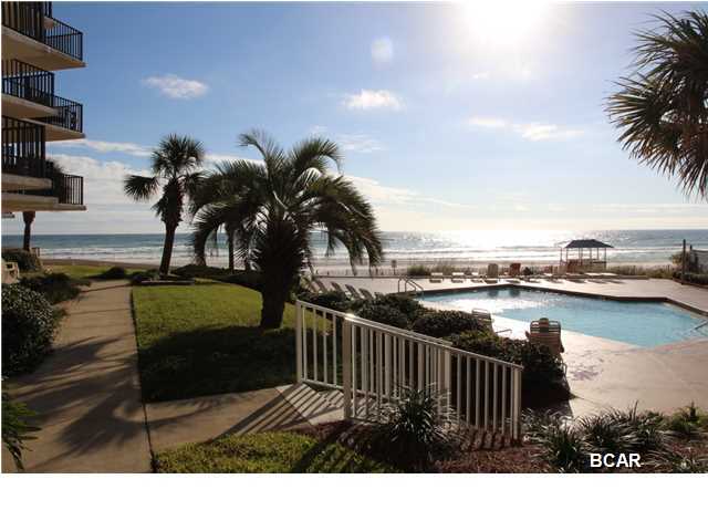 Pelican Walk - Residential