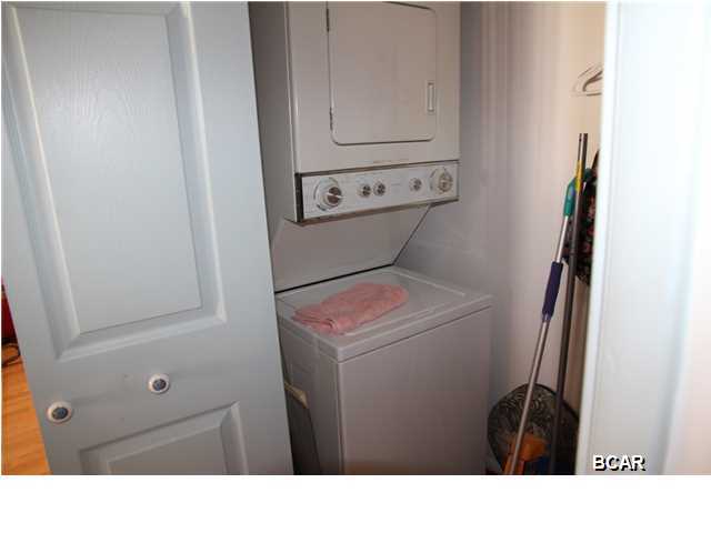 Pelican Walk - Residential