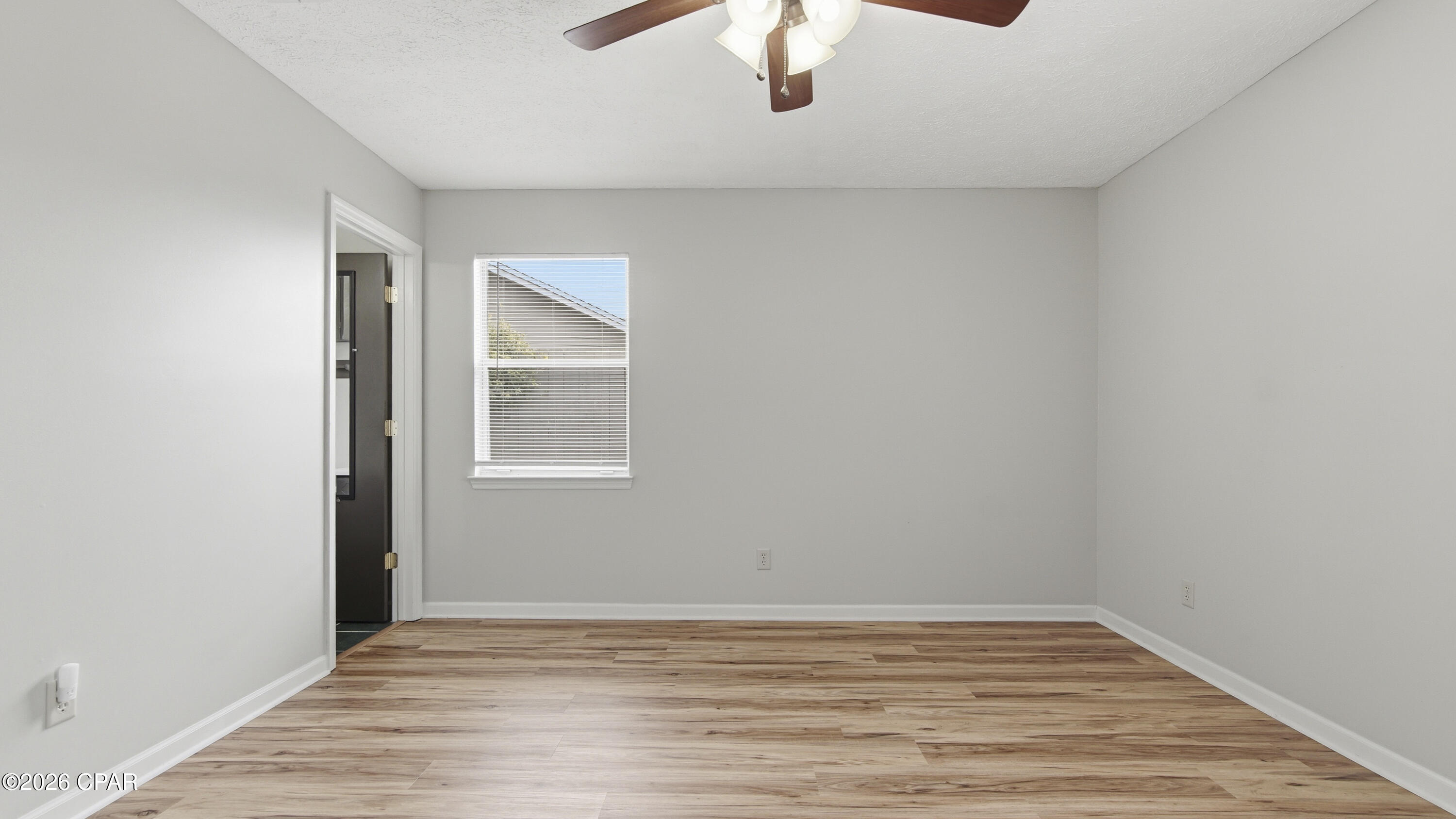 Shadow Bay Unit 1 - Residential Lease