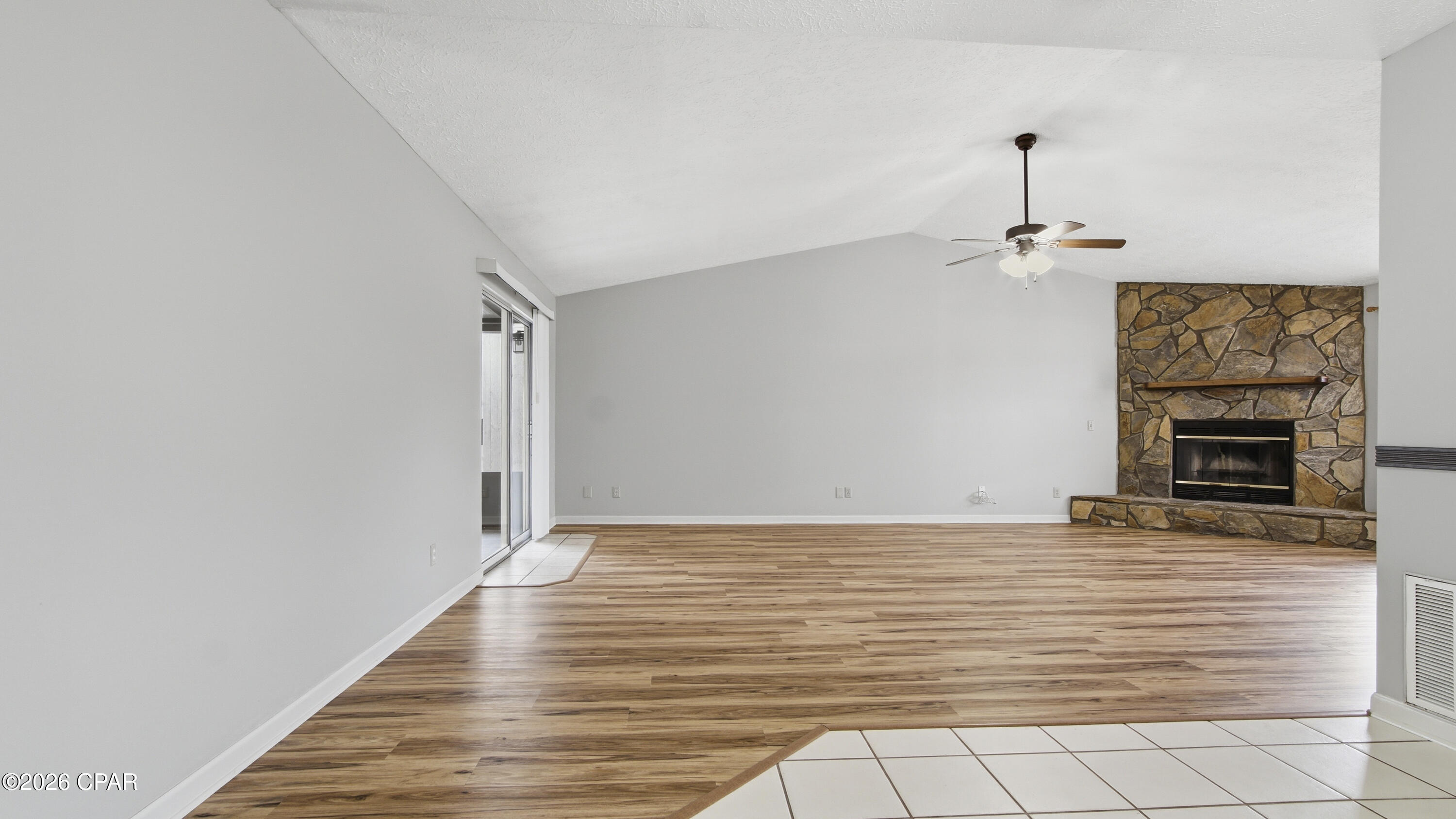 Shadow Bay Unit 1 - Residential Lease