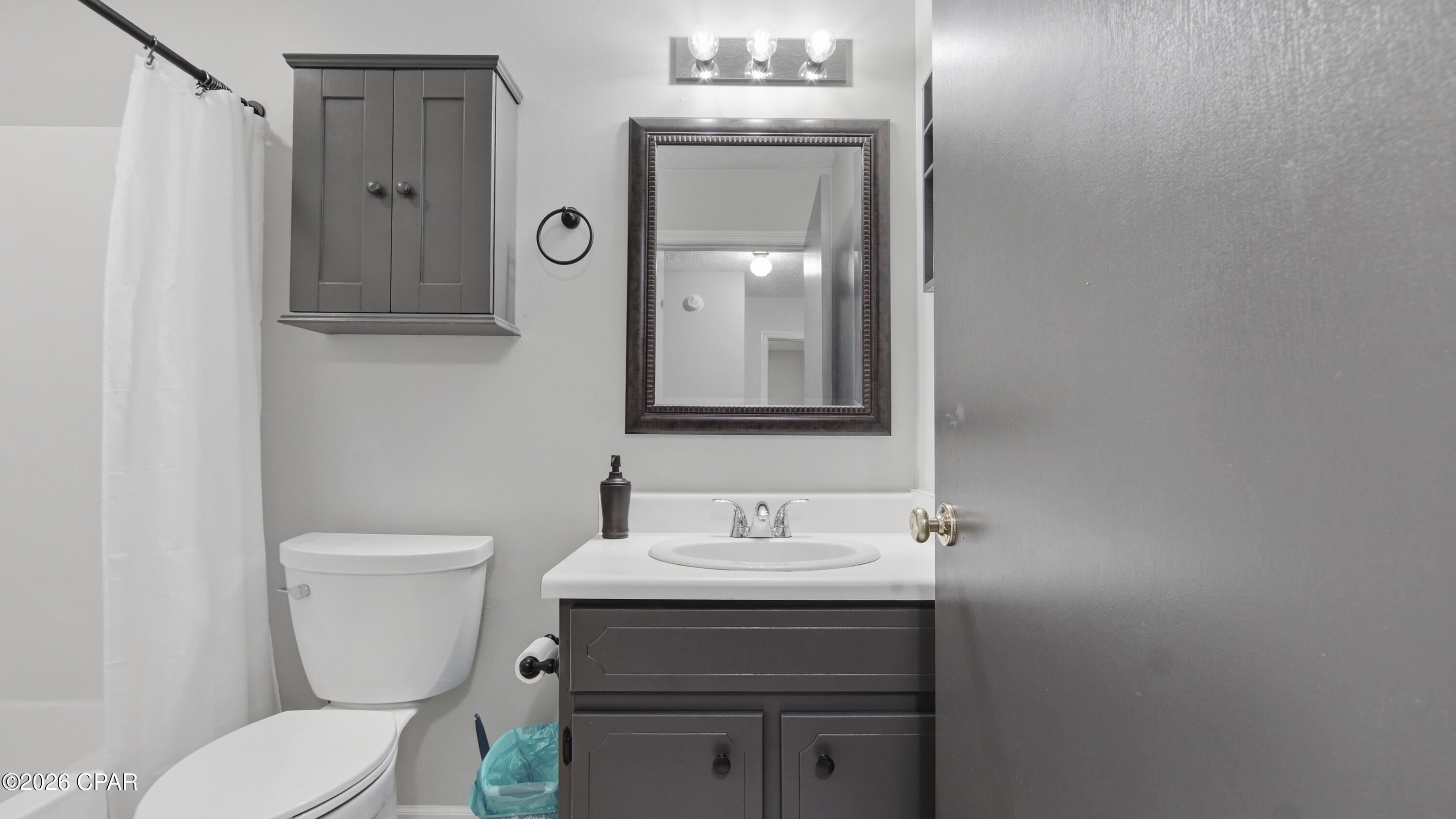 Shadow Bay Unit 1 - Residential Lease