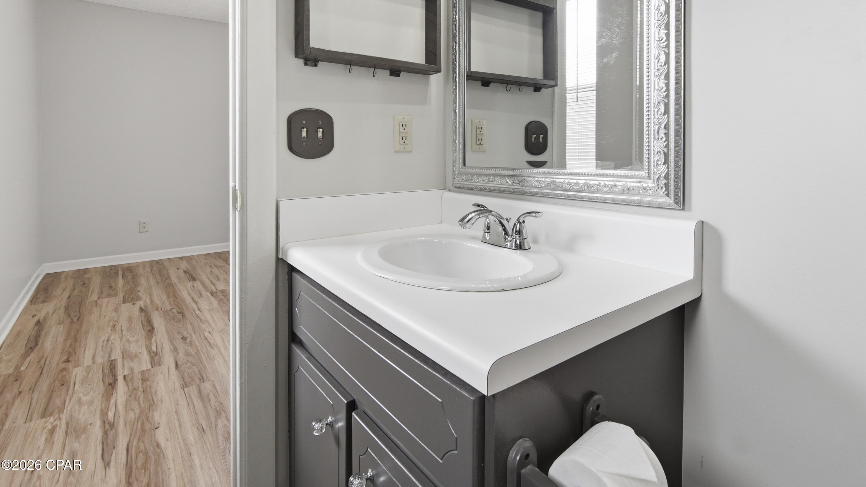 Shadow Bay Unit 1 - Residential Lease