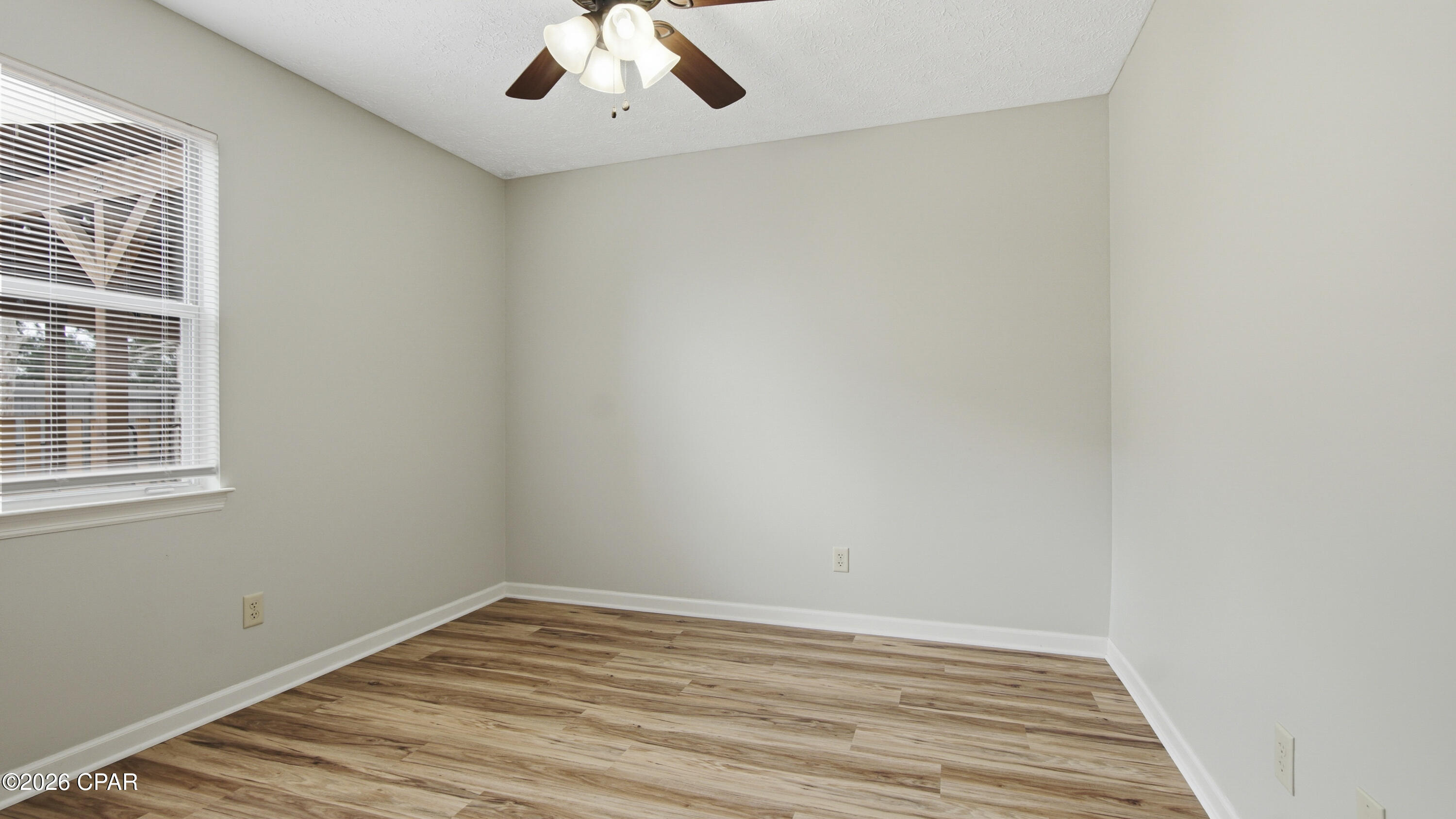 Shadow Bay Unit 1 - Residential Lease