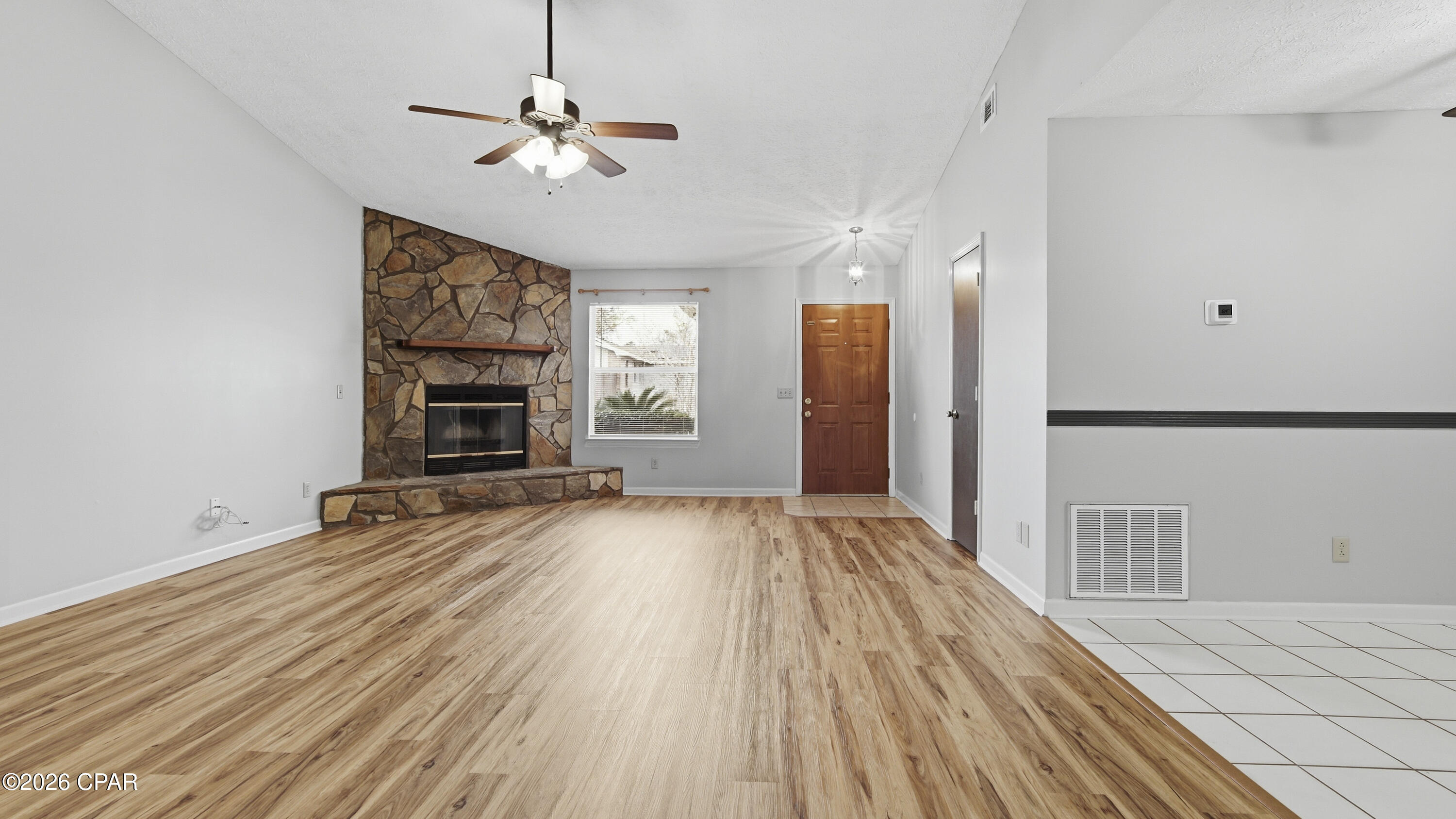 Shadow Bay Unit 1 - Residential Lease