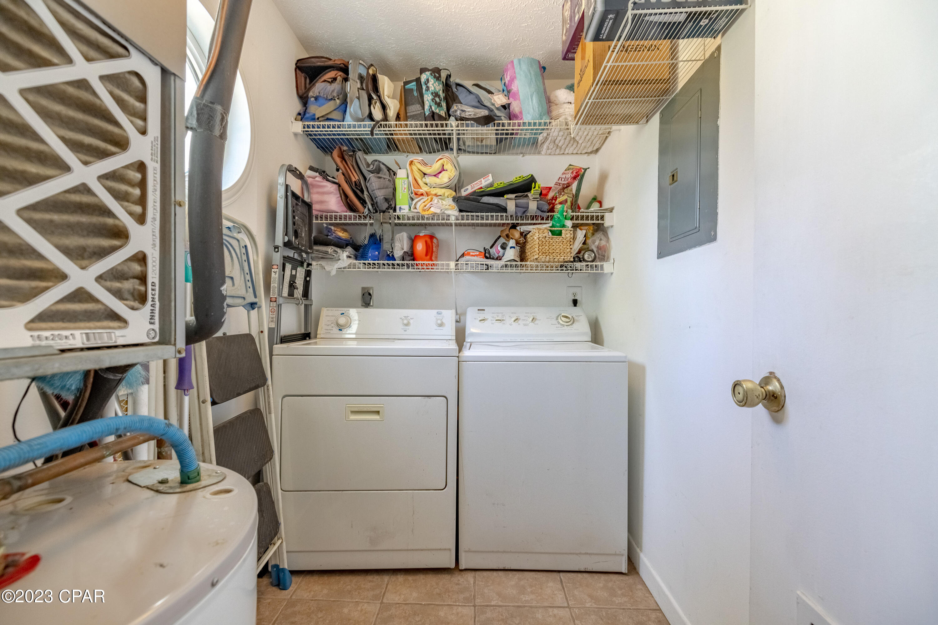 Quarter Deck Condo. - Residential