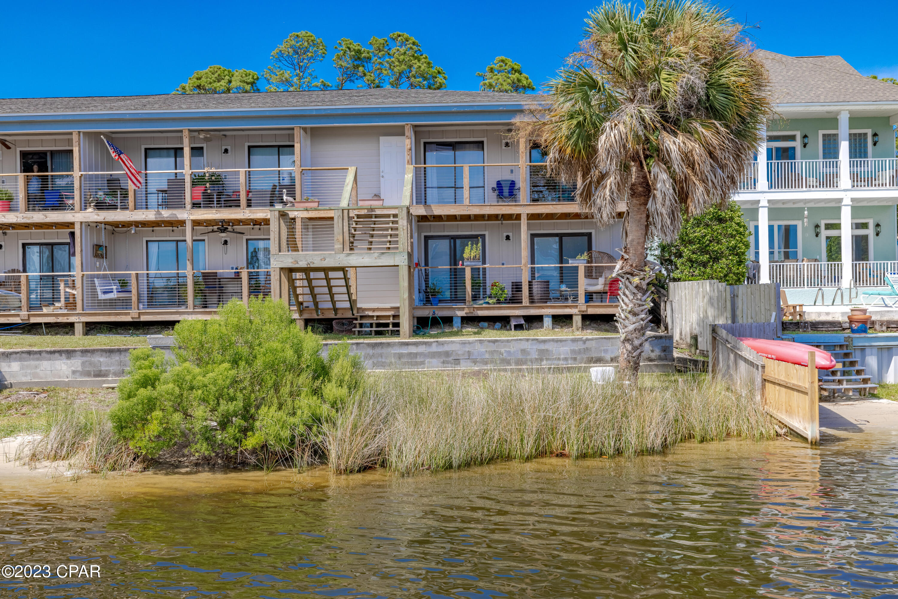 Quarter Deck Condo. - Residential