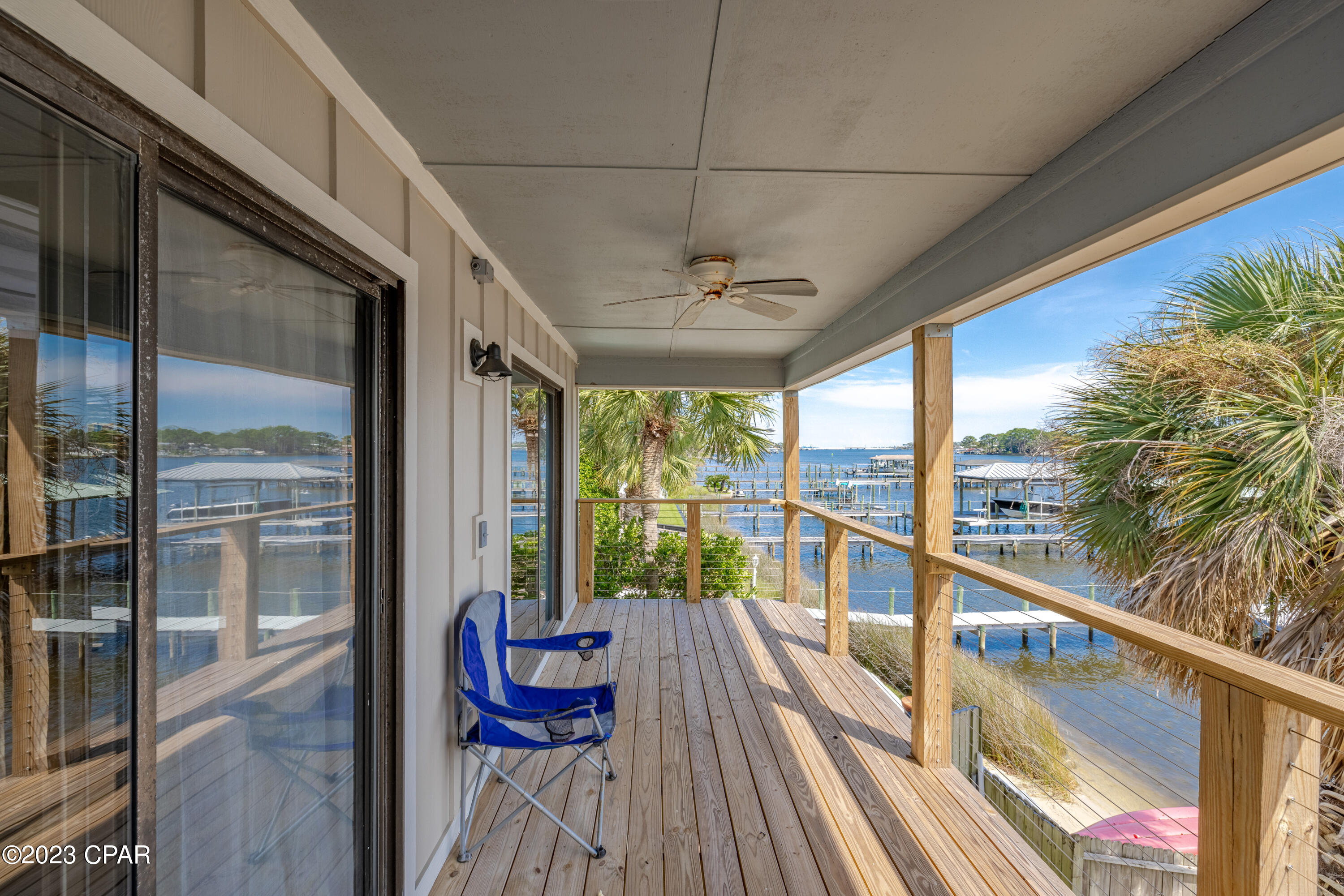 Quarter Deck Condo. - Residential