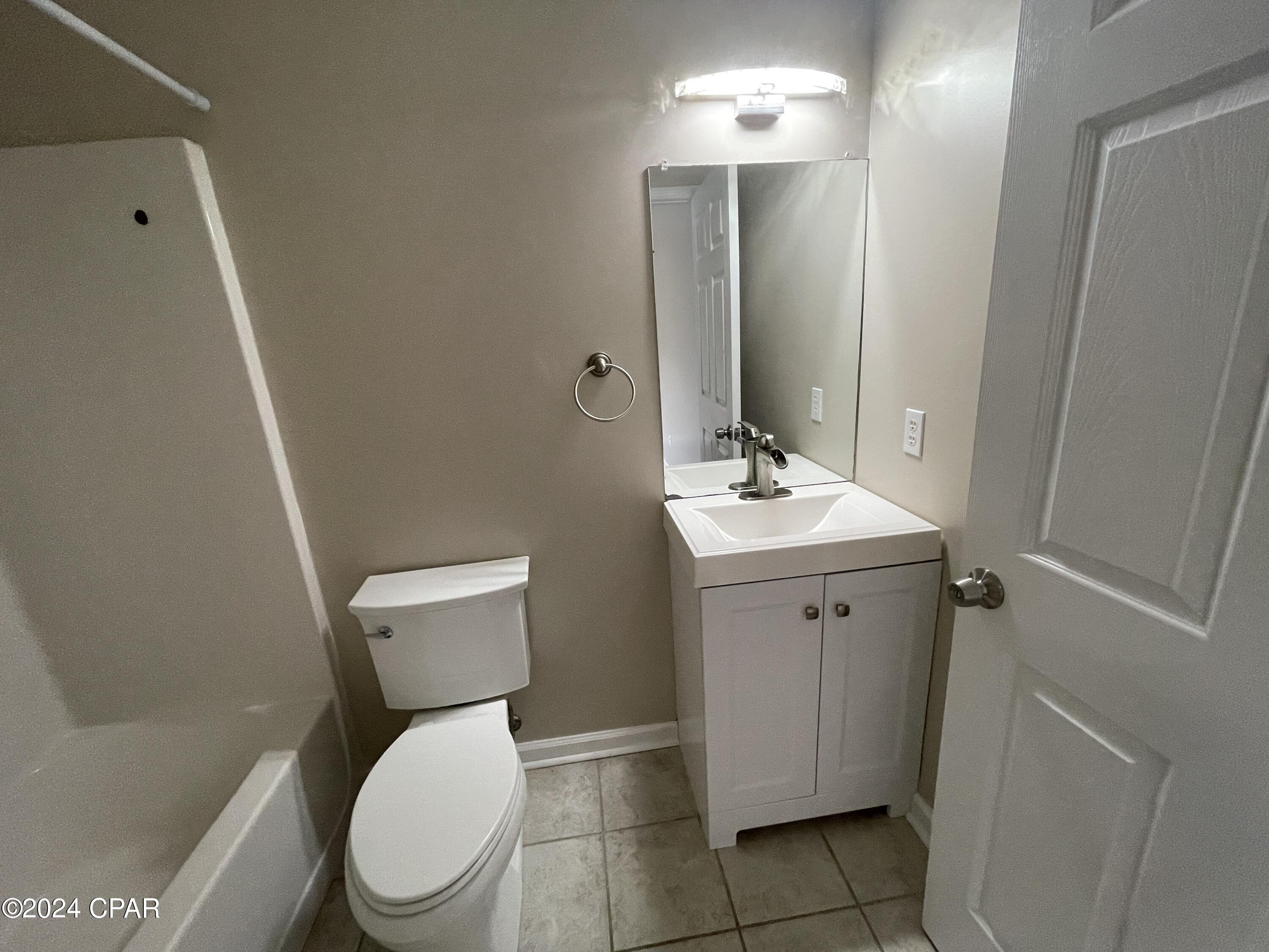 [No Recorded Subdiv] - Residential Lease