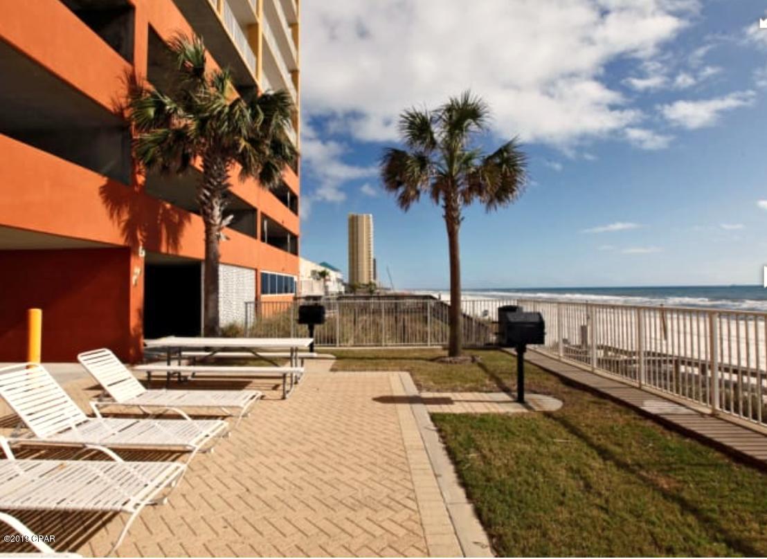 Tropic Winds - Residential