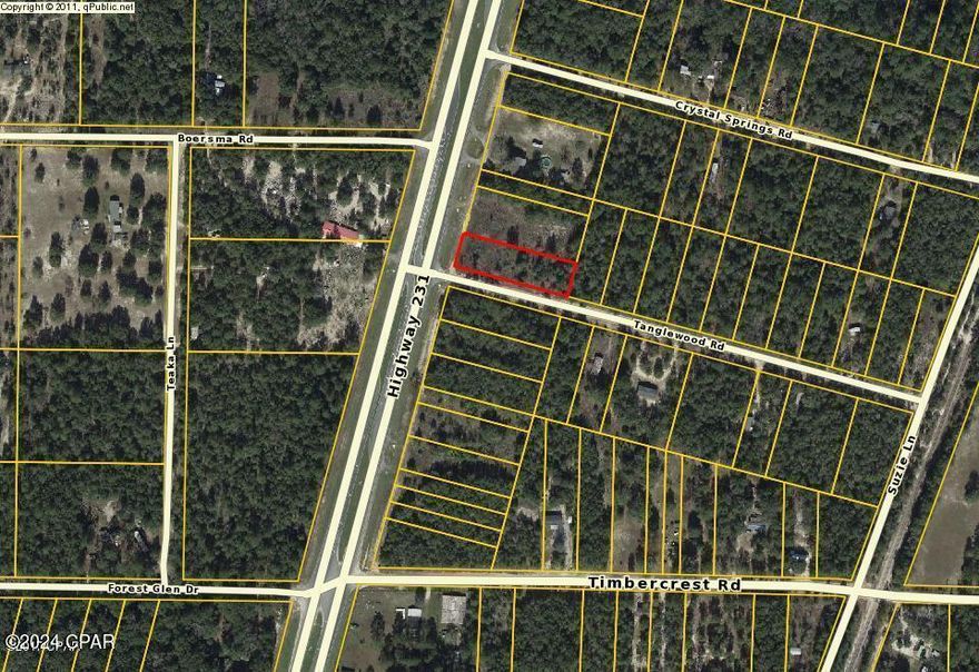 Very nice wooded lot of great country living in Fountain. Build or bring your new home. Lots of possibilities! Buyer will need well/septic. All information taken from appraiser site and sizes approx., please verify.