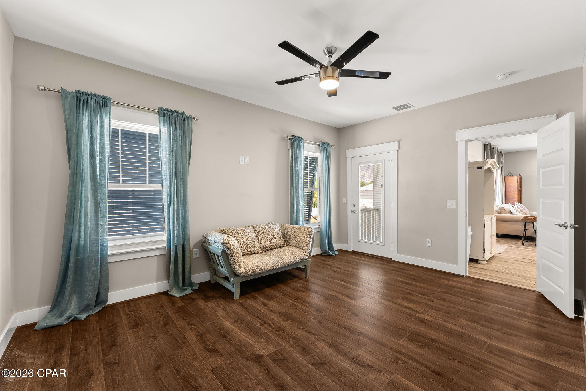 Paradise Grove - Residential