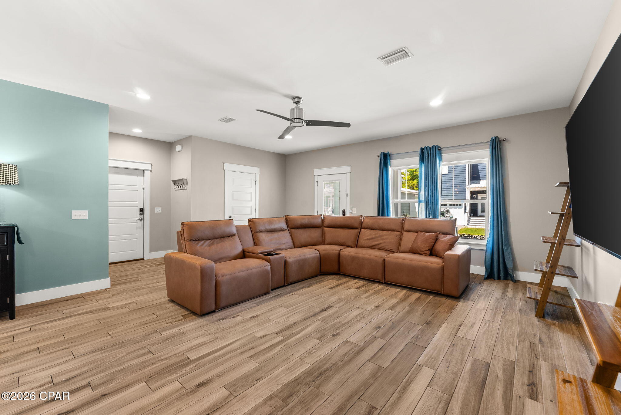 Paradise Grove - Residential