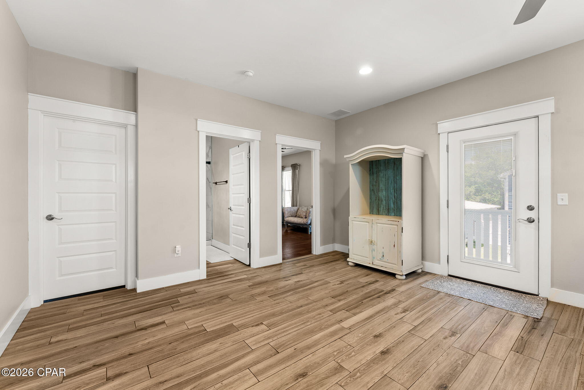 Paradise Grove - Residential