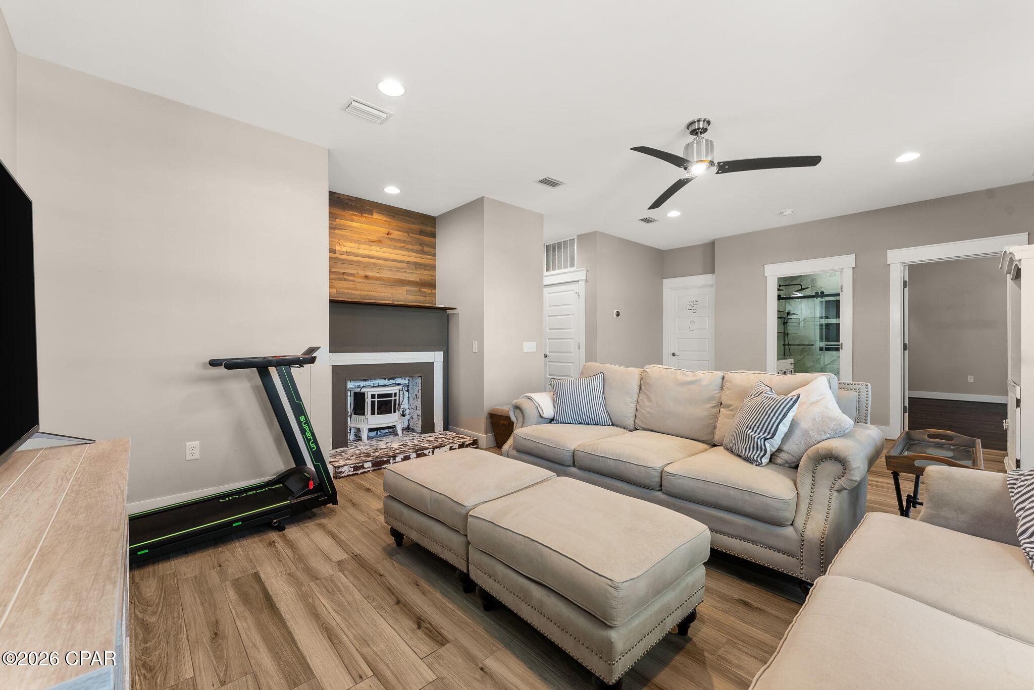 Paradise Grove - Residential