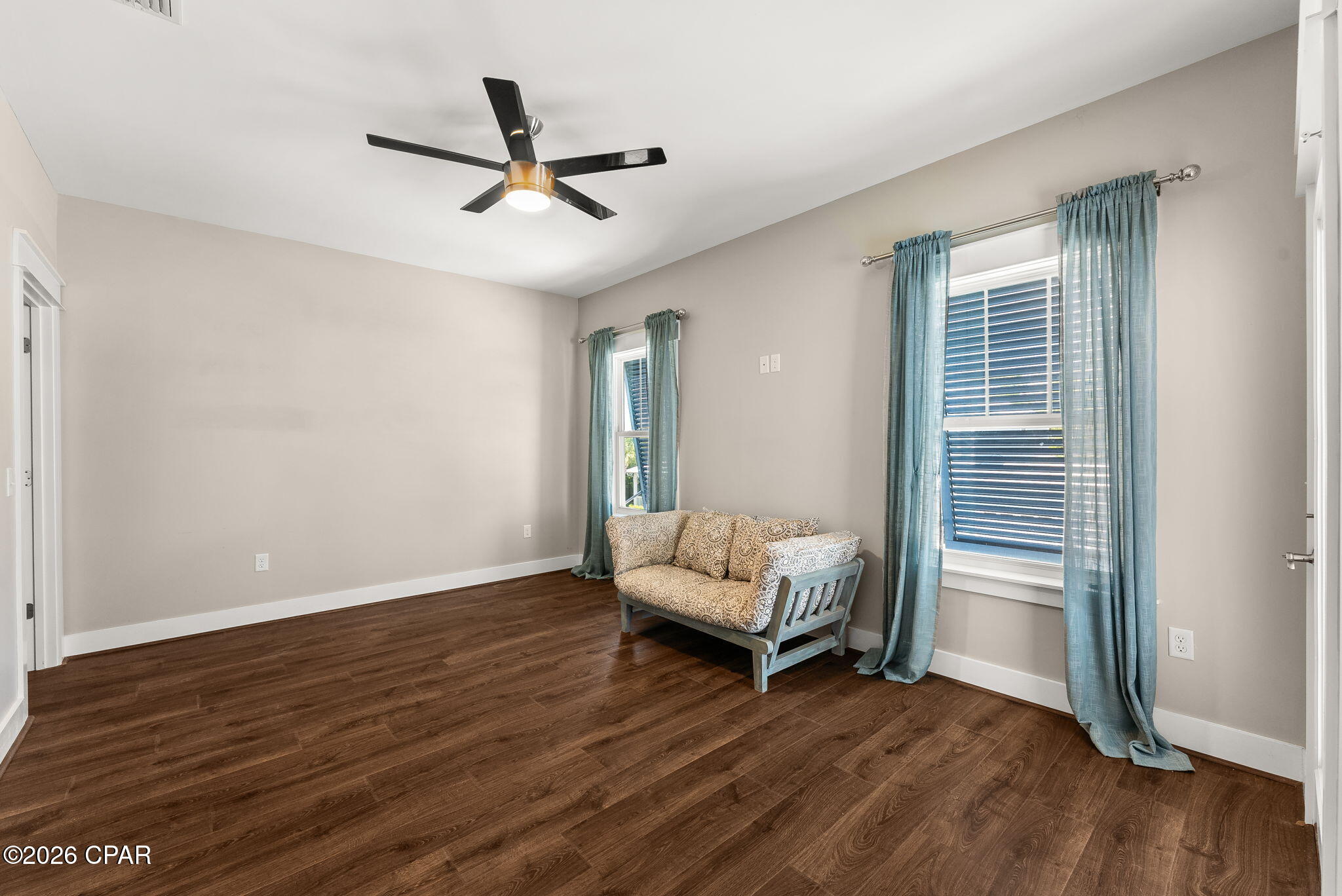 Paradise Grove - Residential