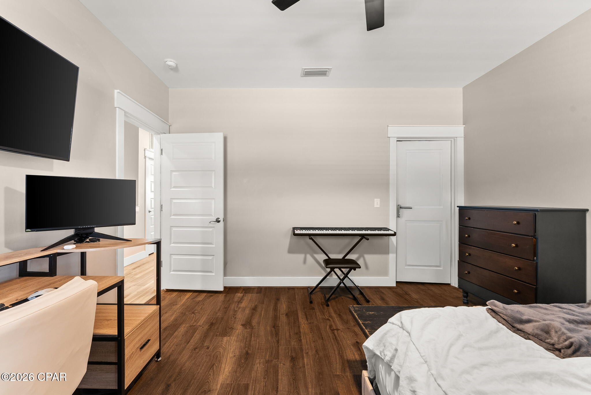 Paradise Grove - Residential