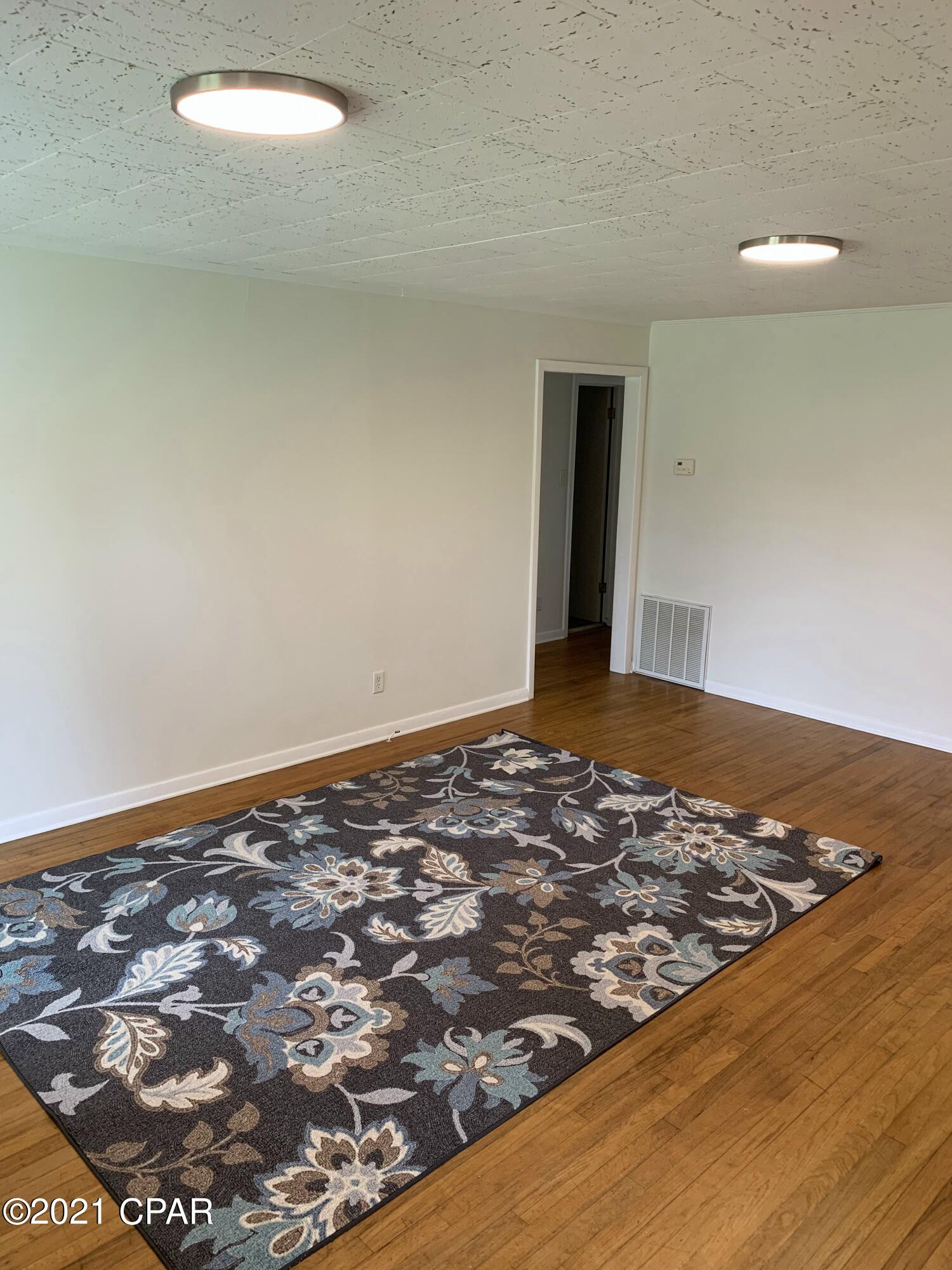 West Manor - Residential