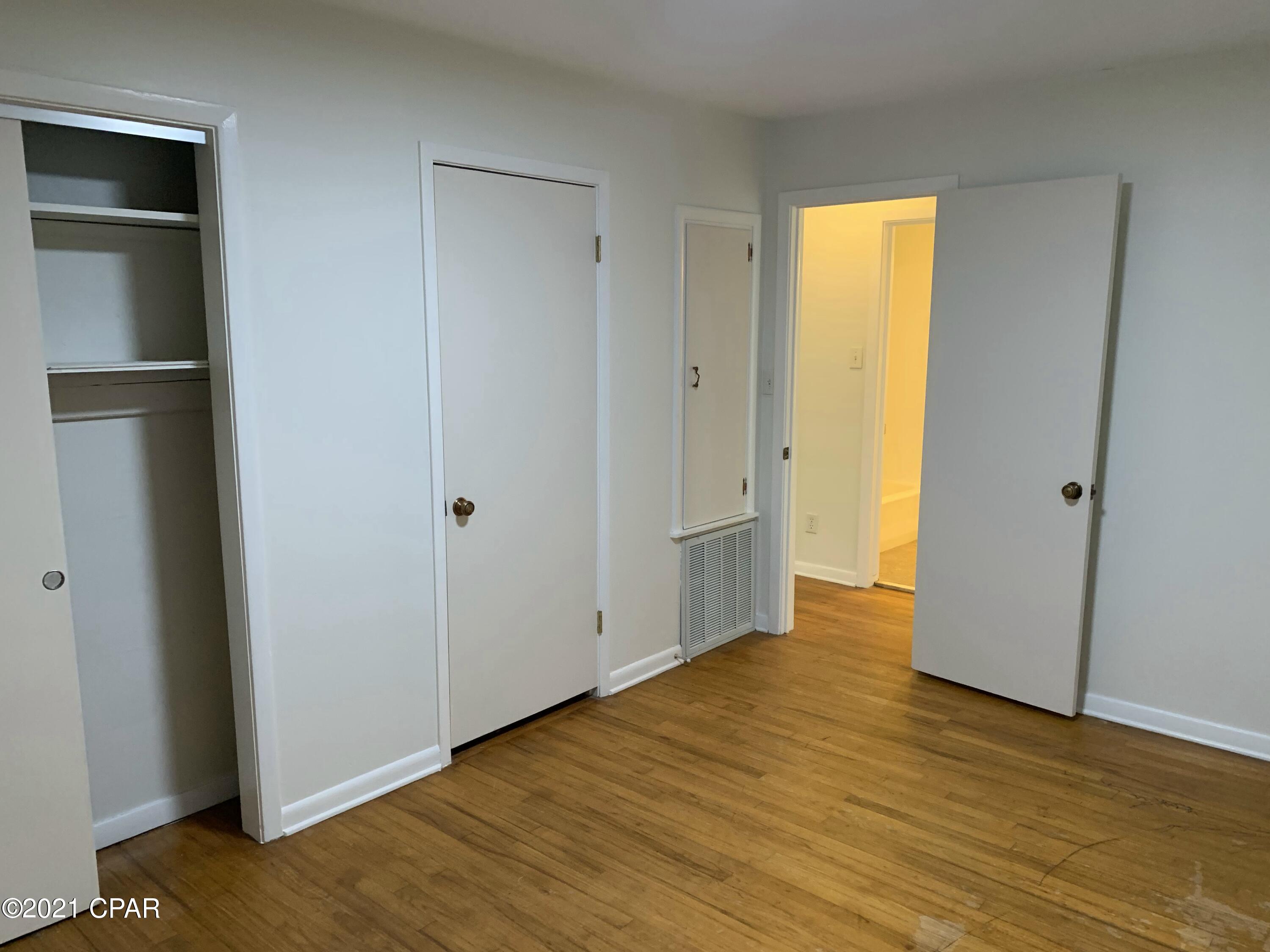 West Manor - Residential