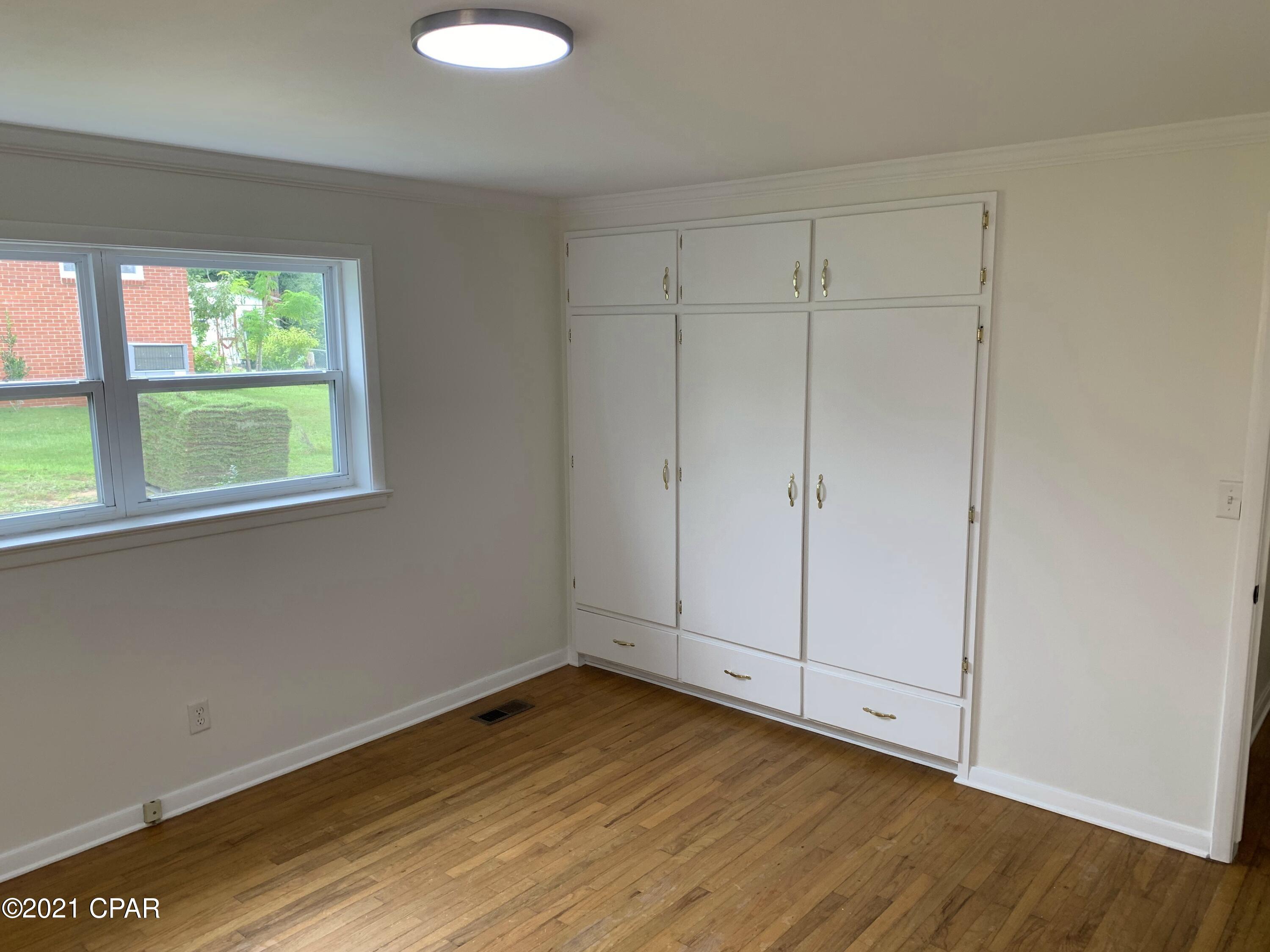 West Manor - Residential