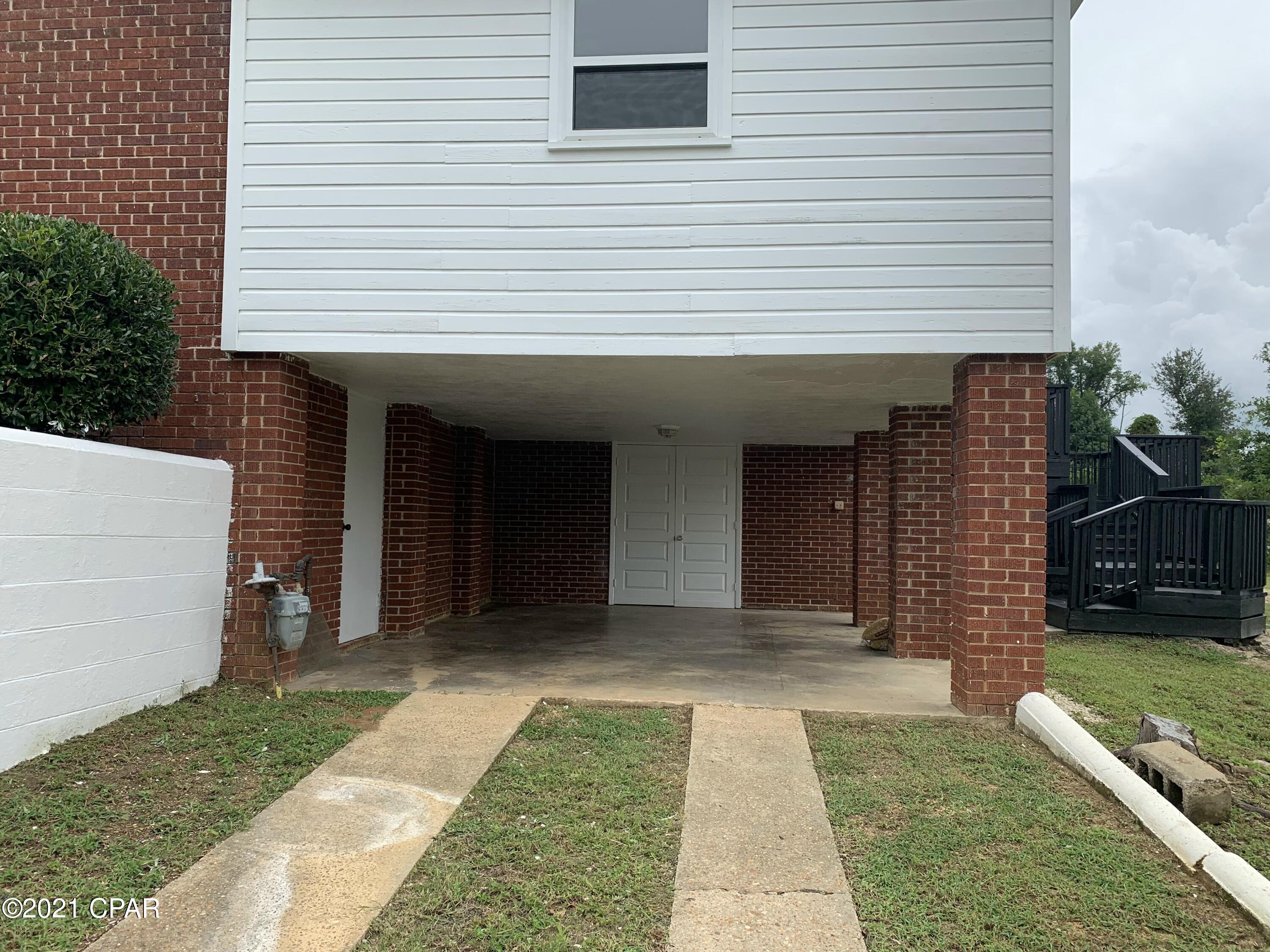 West Manor - Residential