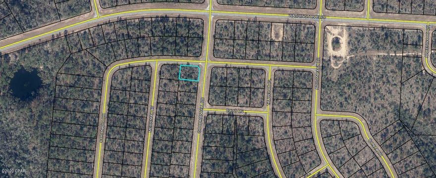 Corner lot in the Golf community of Sunny Hills. Build your dream home, in the country, where you can enjoy biking, hiking, fishing, swimming, kayaking, and the quiet country feel while only being 45 min to the beaches and shopping.