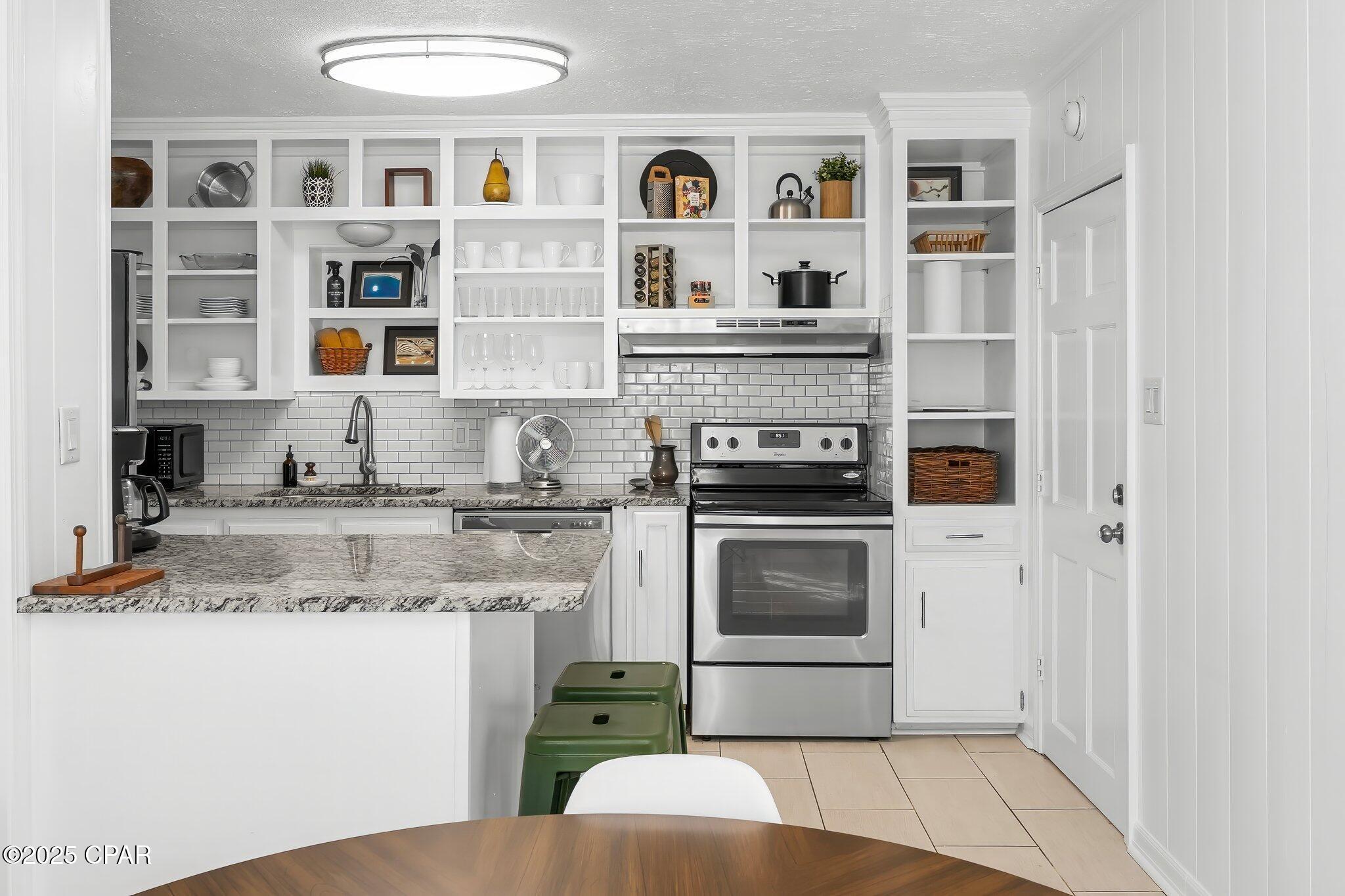 Caroline Add Unit 2 - Residential