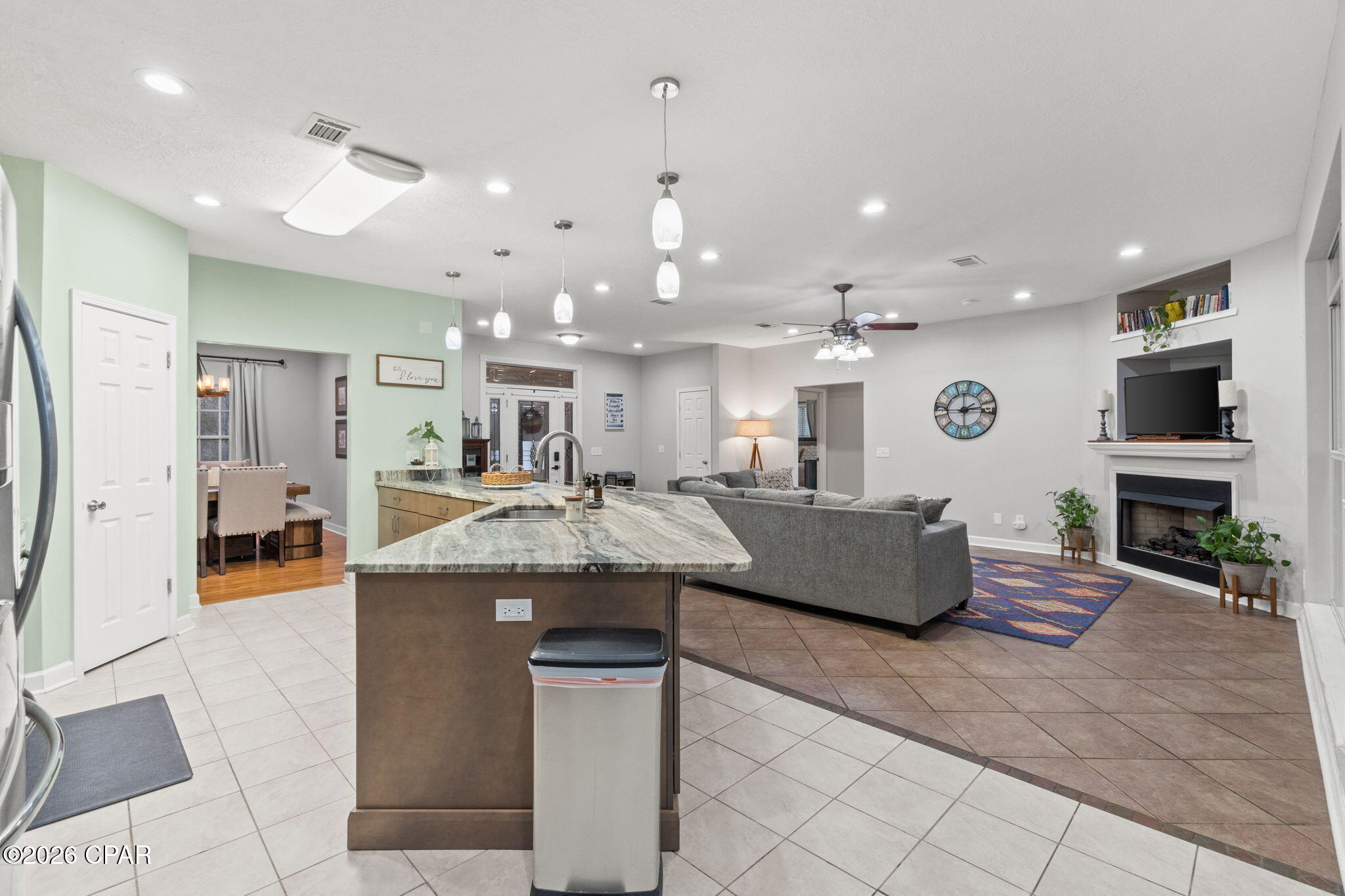 [No Recorded Subdiv] - Residential