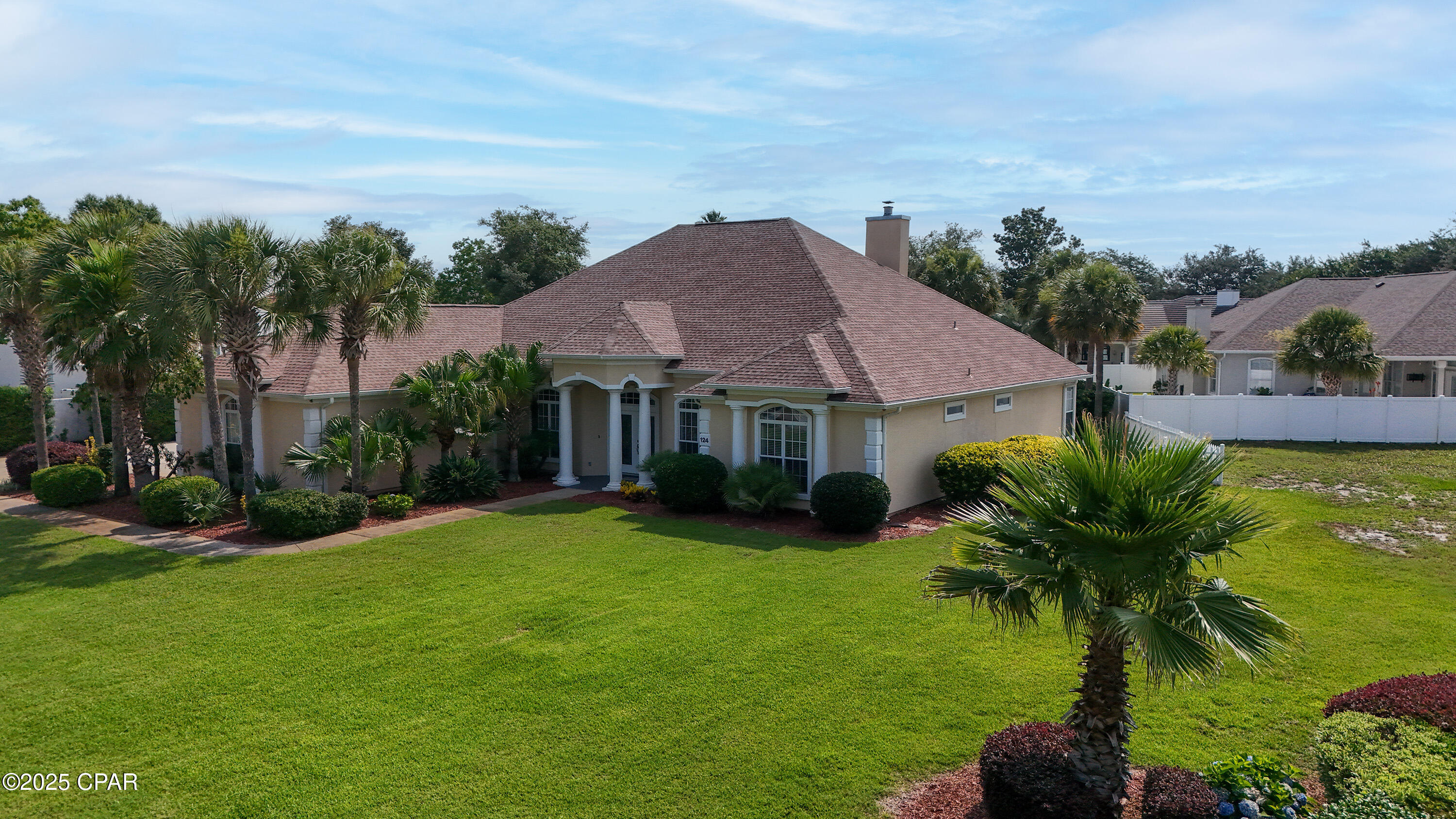 Legend Lakes - Residential