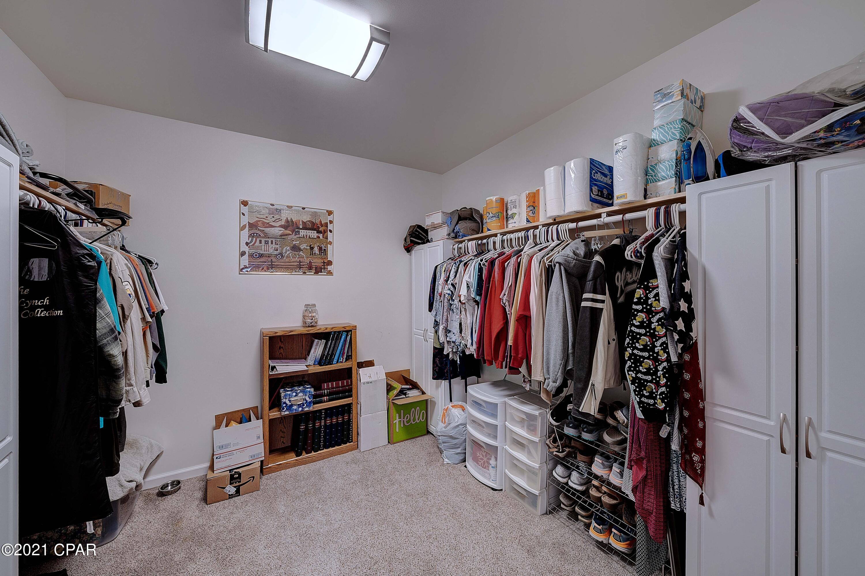 Palm Ridge - Residential