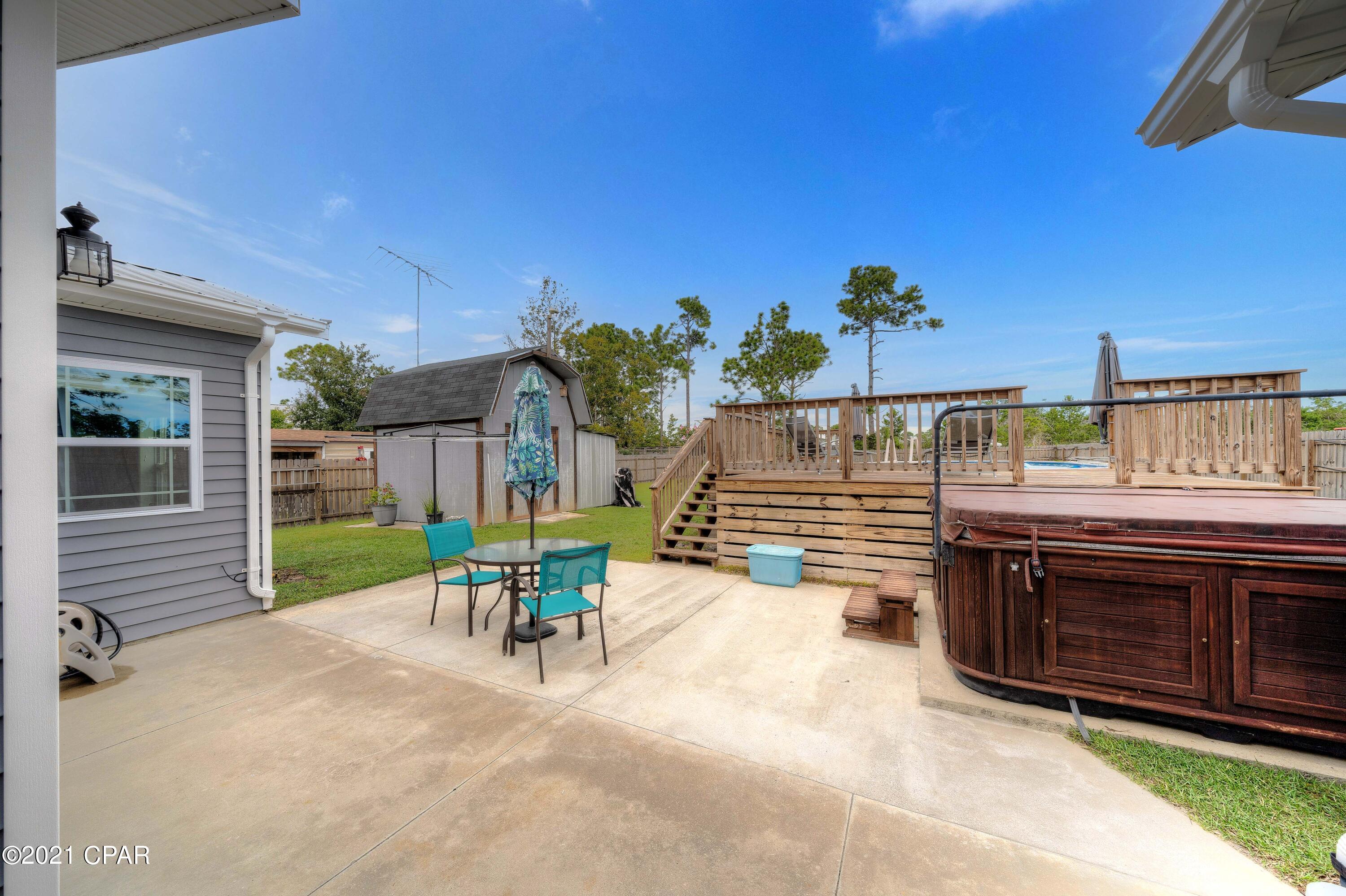 Palm Ridge - Residential