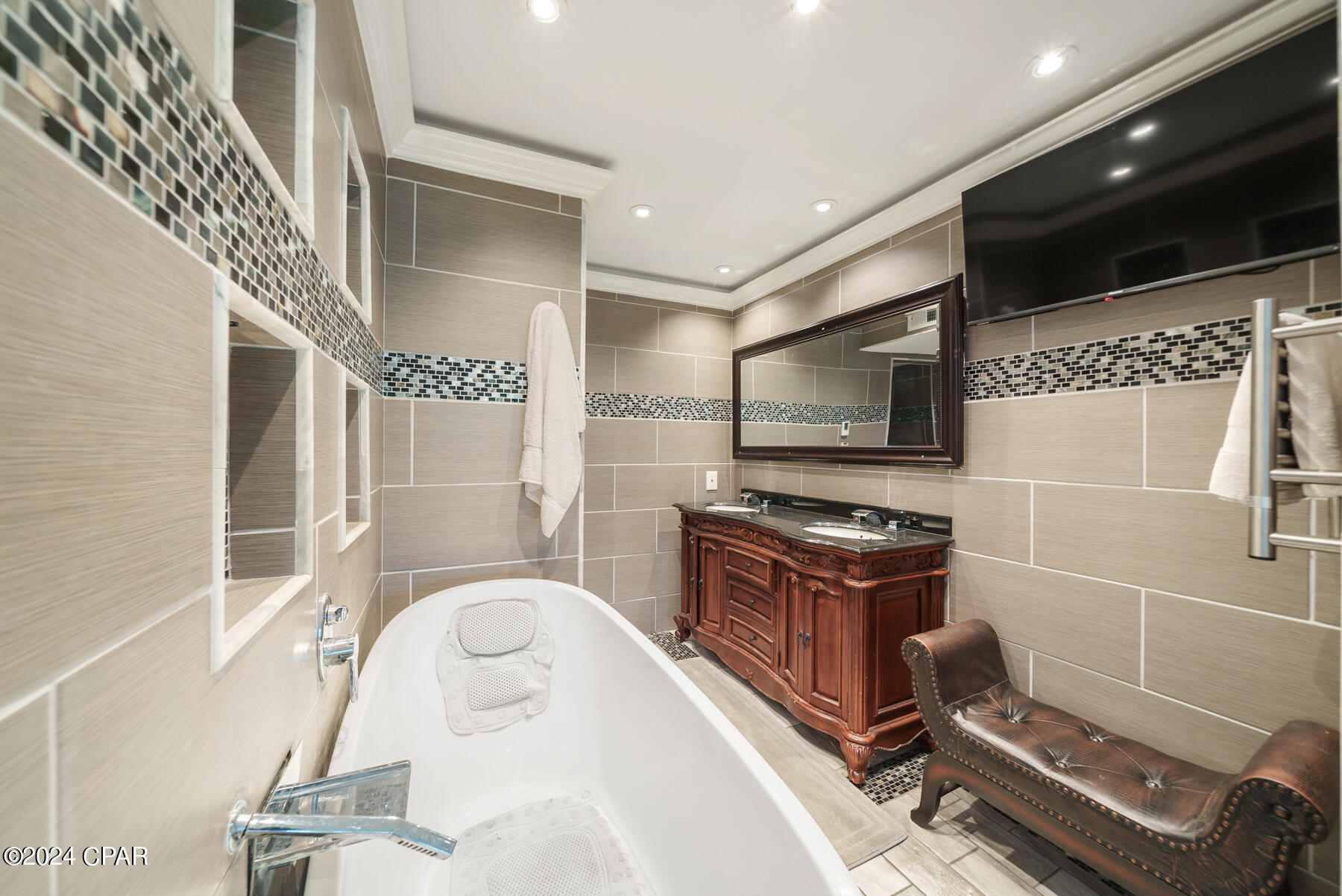 Bay Point Studio Villas Unit 2 - Residential Lease