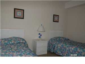 Twin Palms Resort - Residential