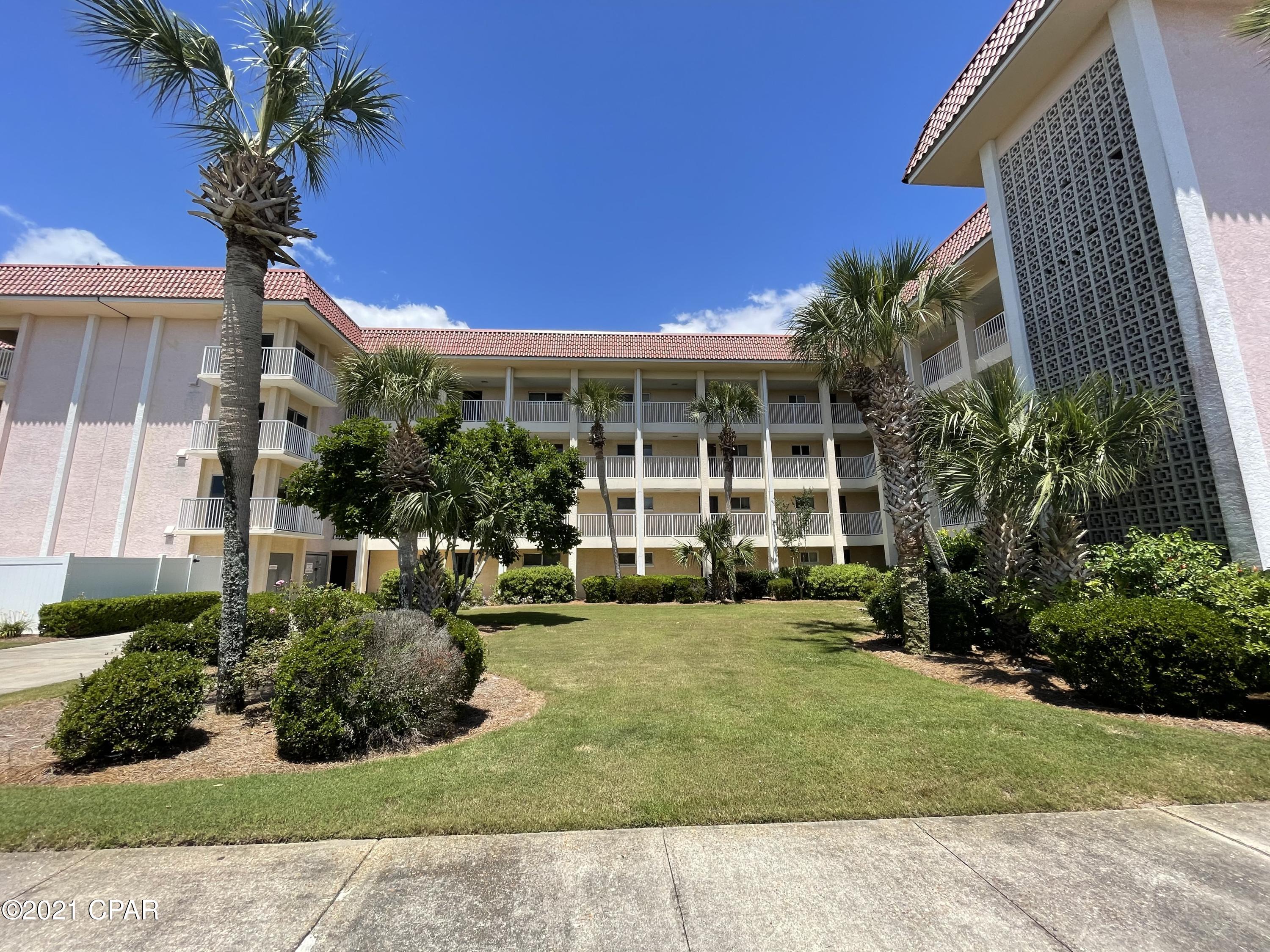 Colony Club - Residential