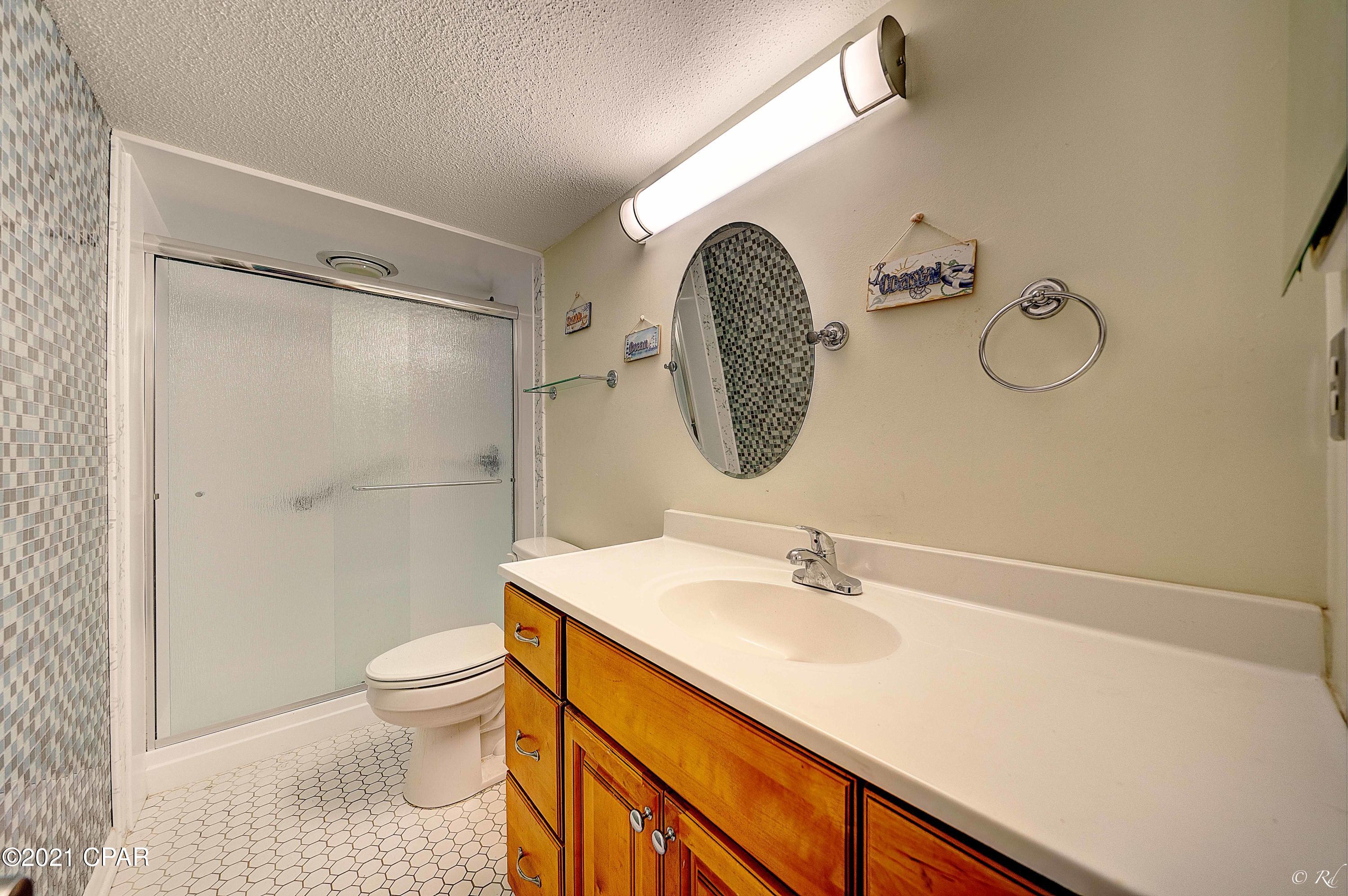 Colony Club - Residential