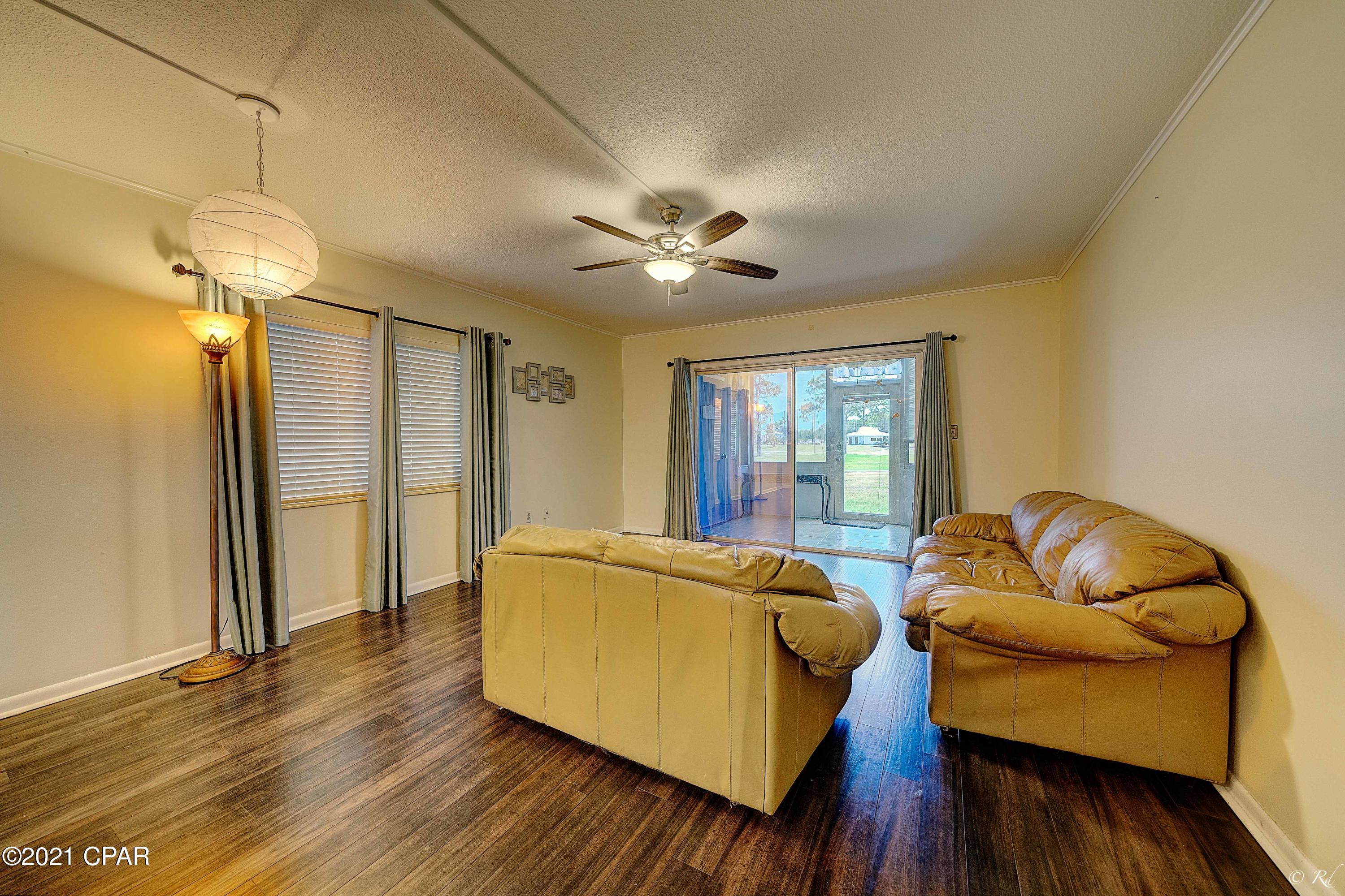 Colony Club - Residential