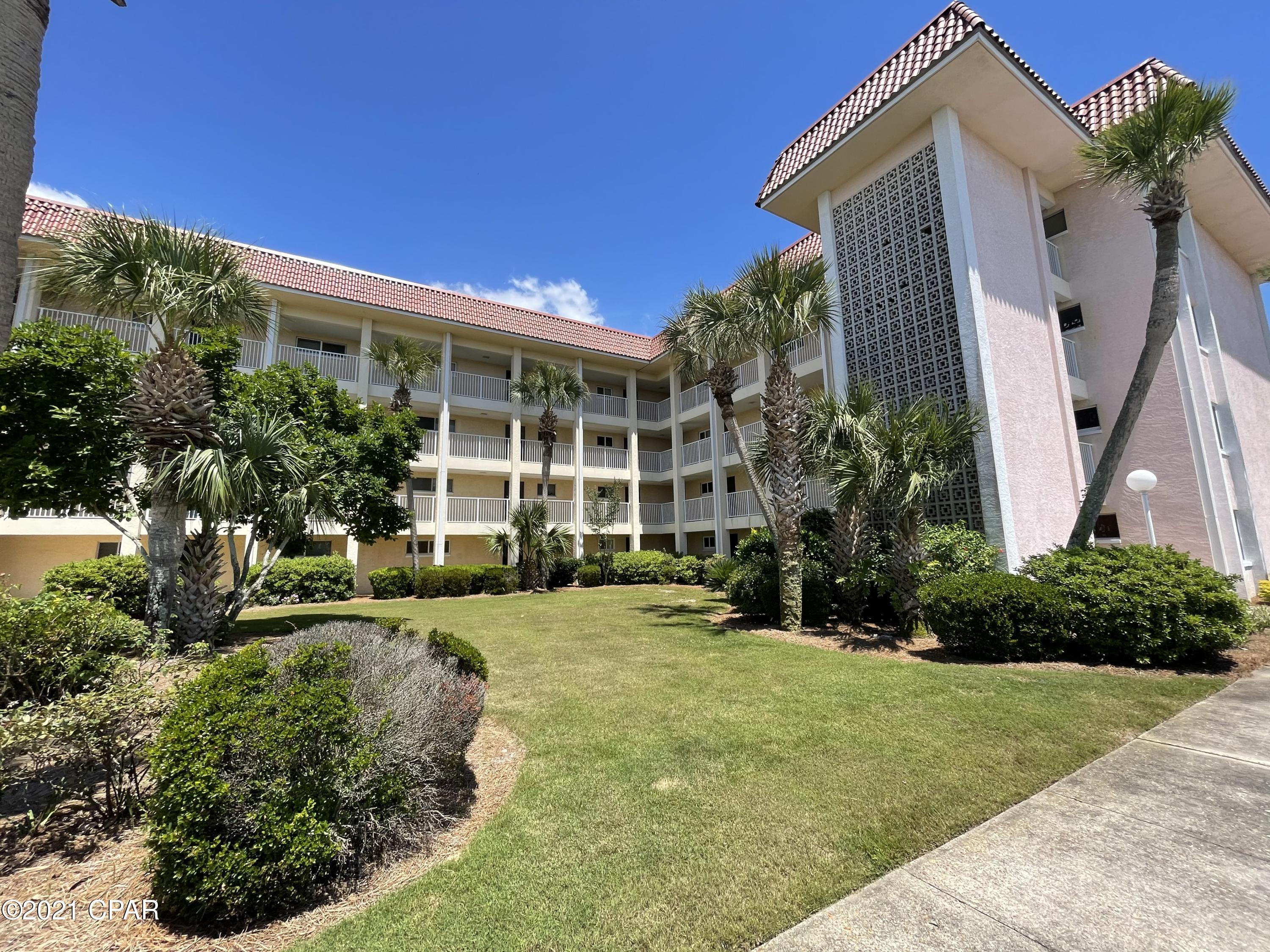 Colony Club - Residential