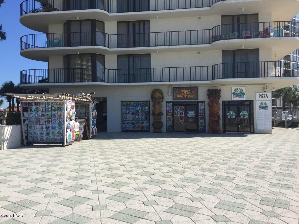 Edgewater Golf Villas V-B - Residential