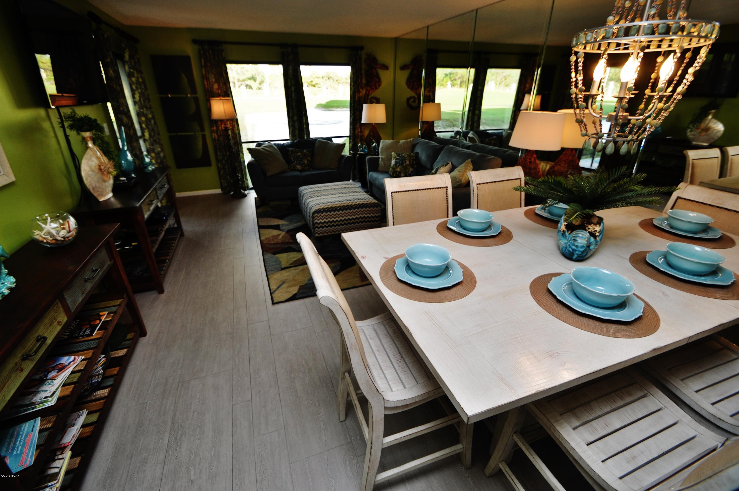 Edgewater Golf Villas V-B - Residential