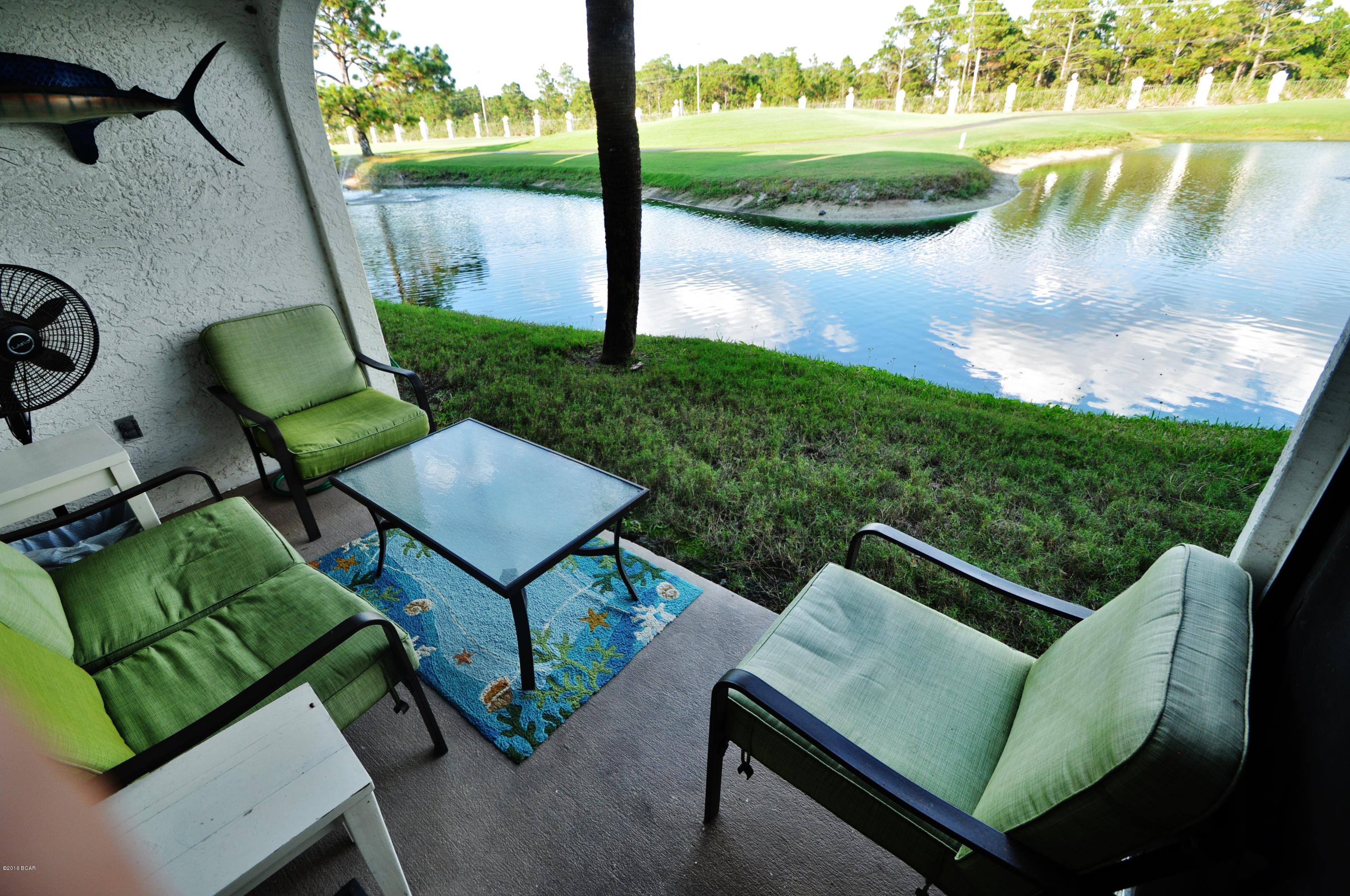 Edgewater Golf Villas V-B - Residential