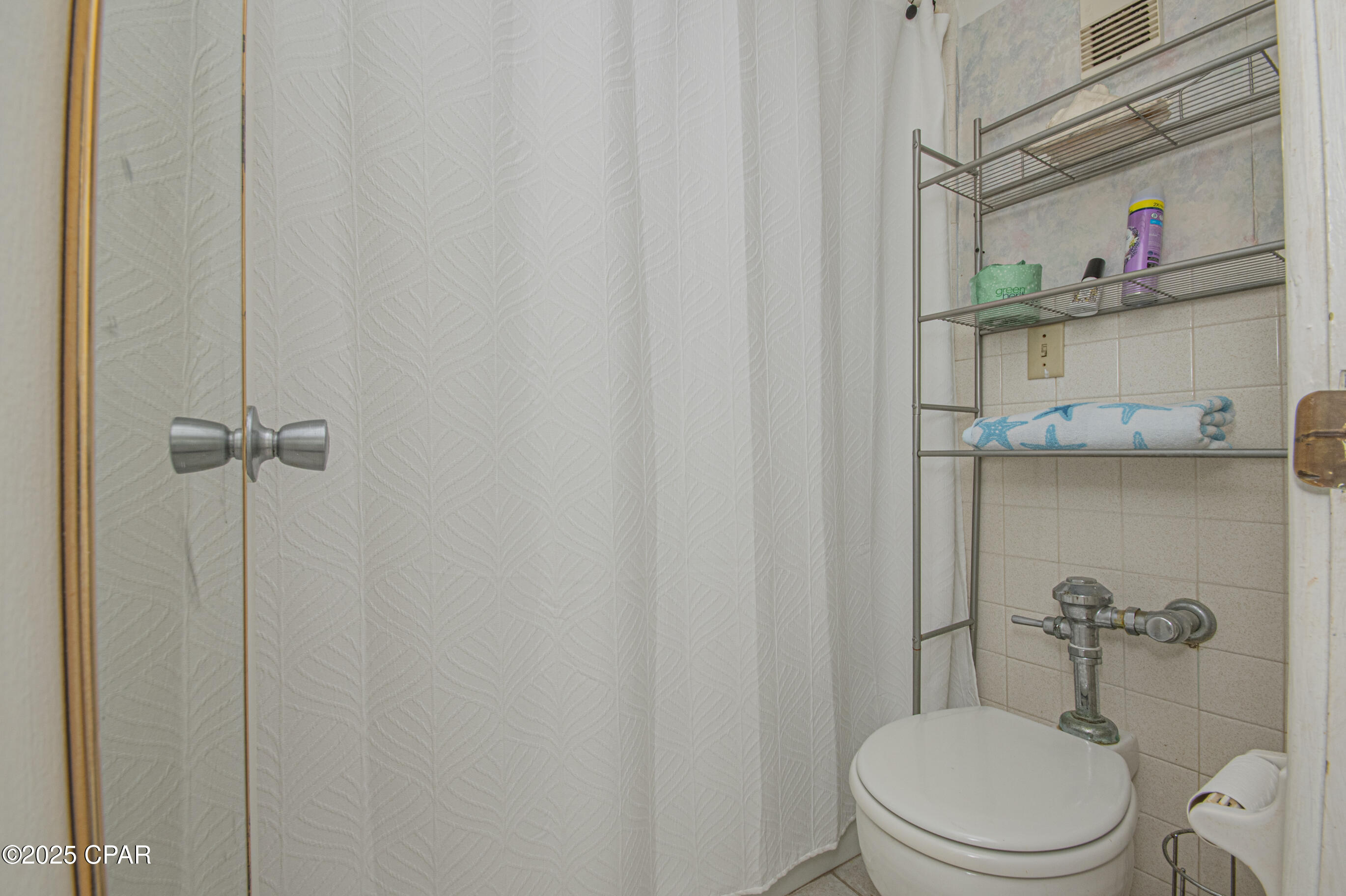 Fontainebleau Terrace - Residential