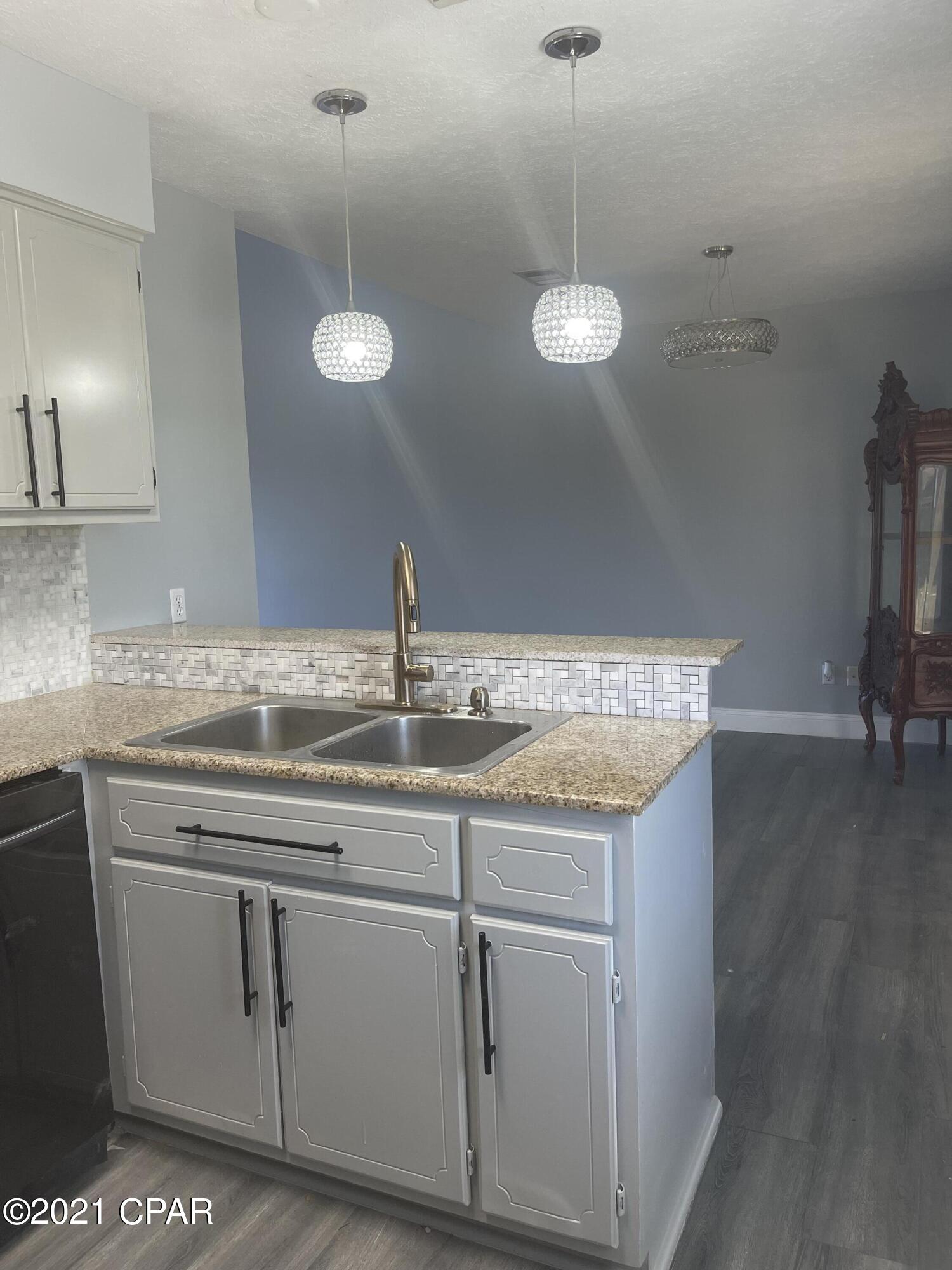 Shadow Bay Unit 5 - Residential