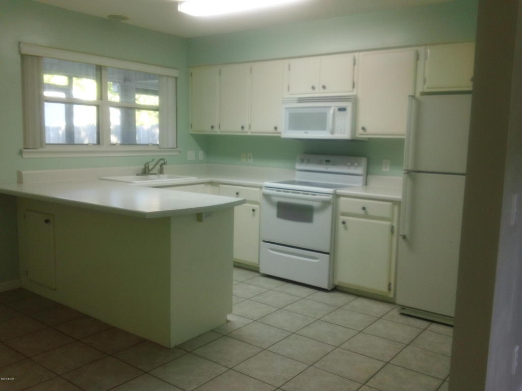 Jenks Chase - Residential Lease