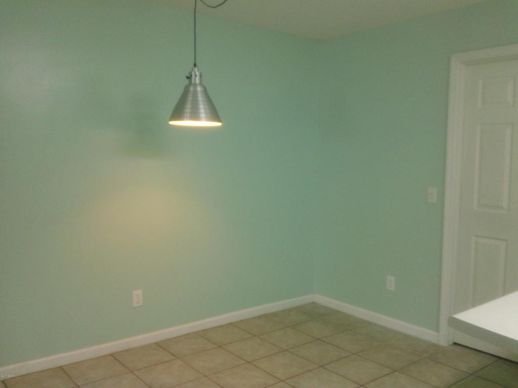 Jenks Chase - Residential Lease