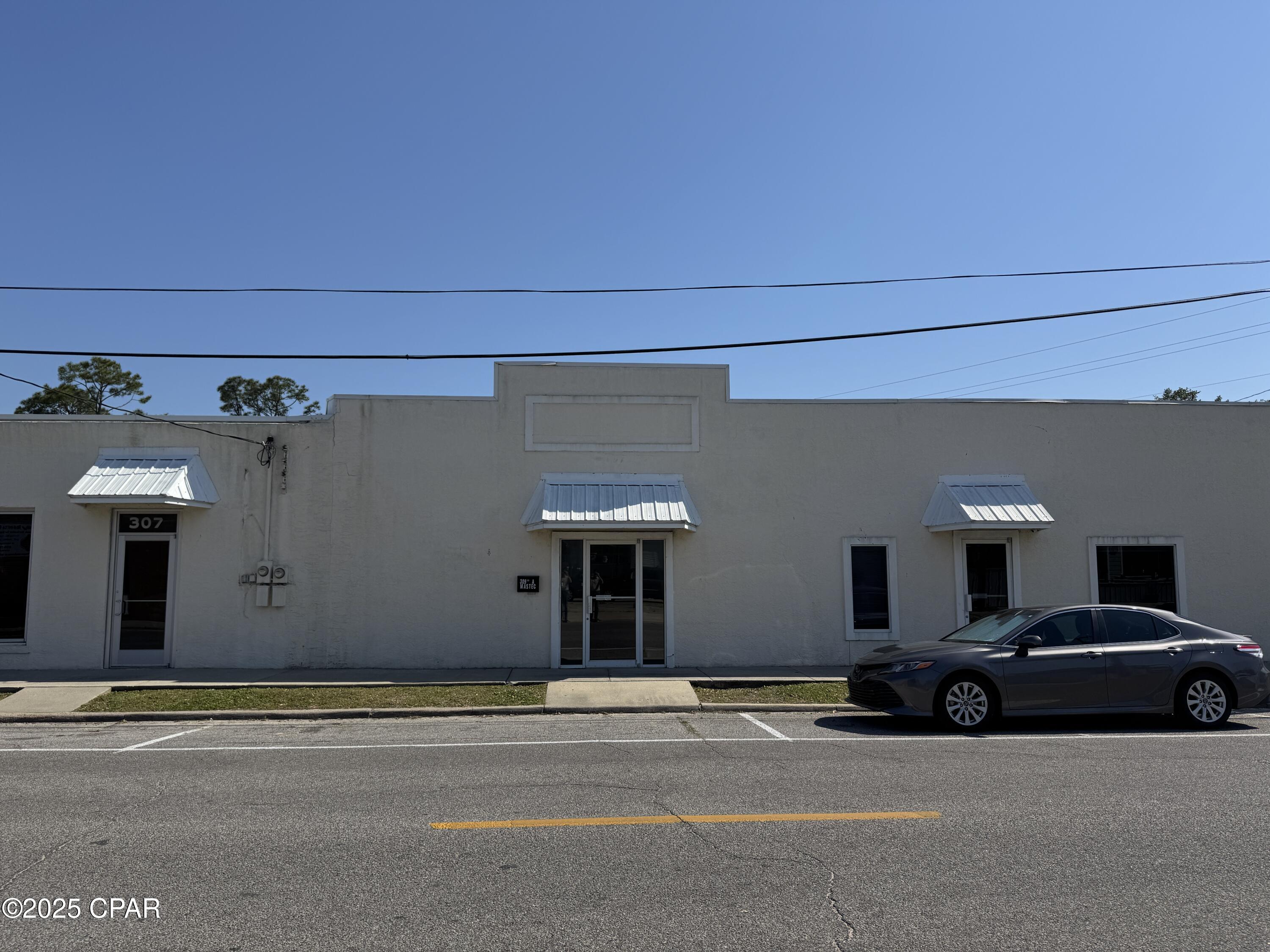 [No Recorded Subdiv] - Commercial Lease