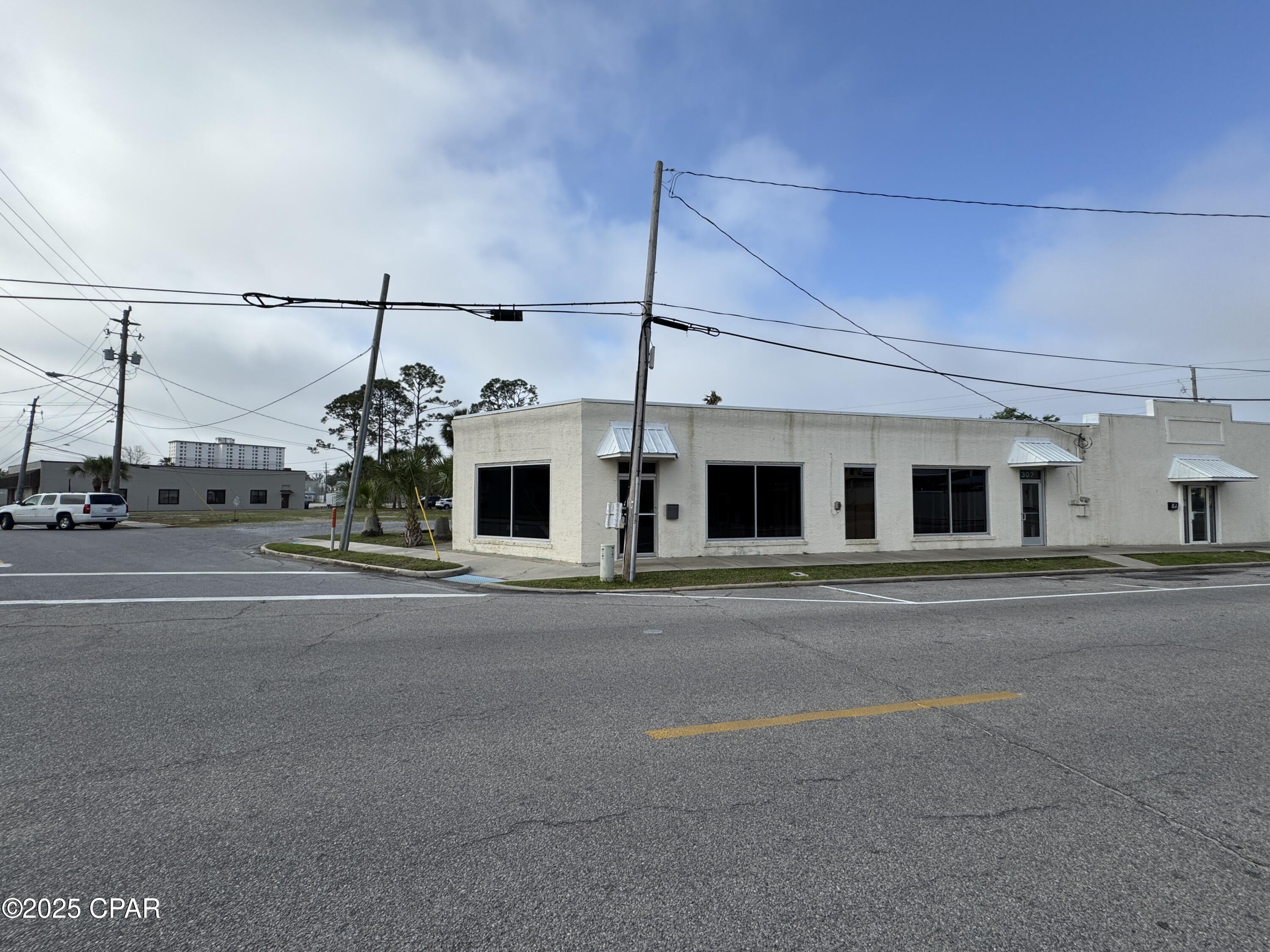 [No Recorded Subdiv] - Commercial Lease