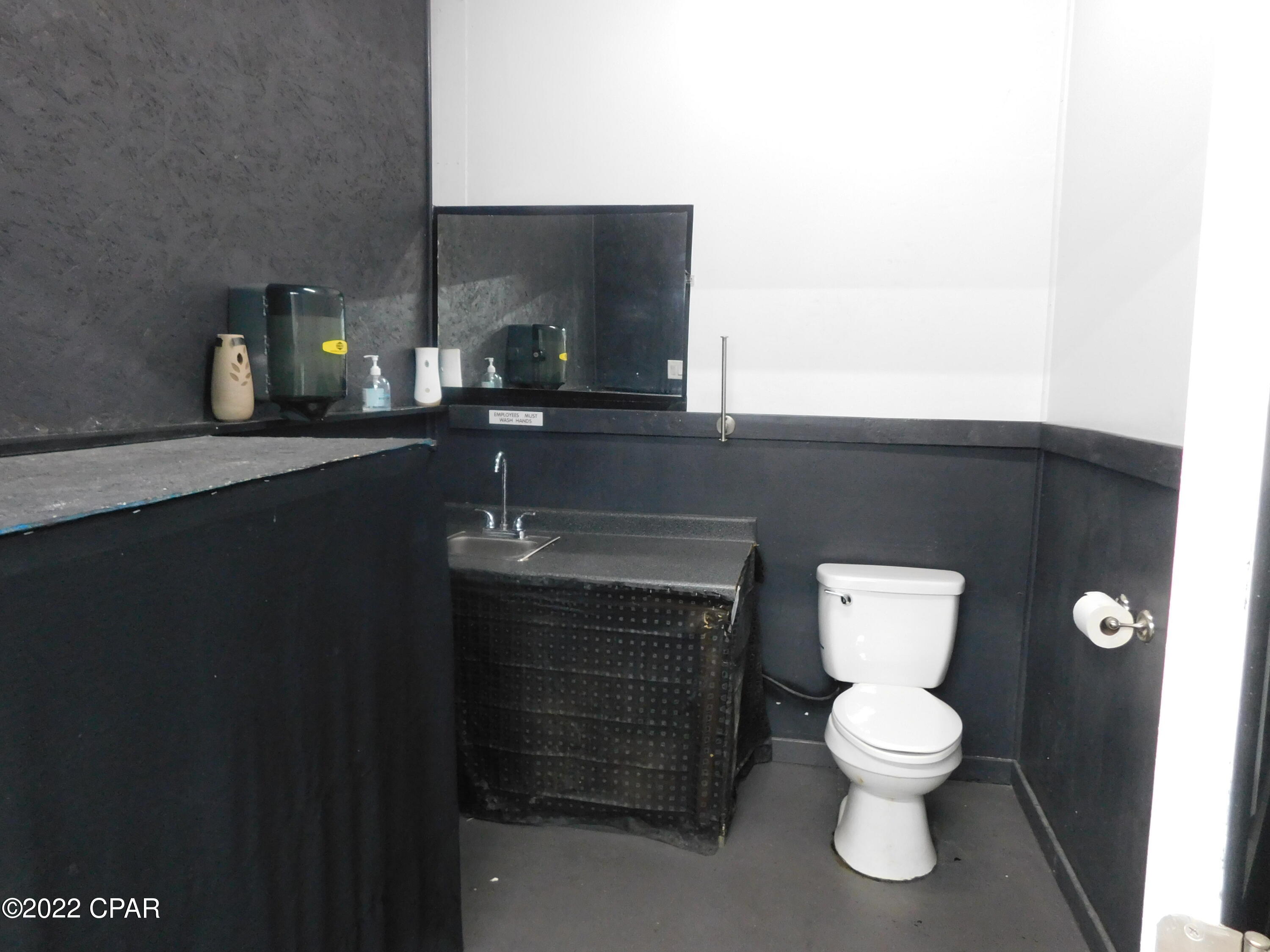 Bahama Beach - Commercial Sale