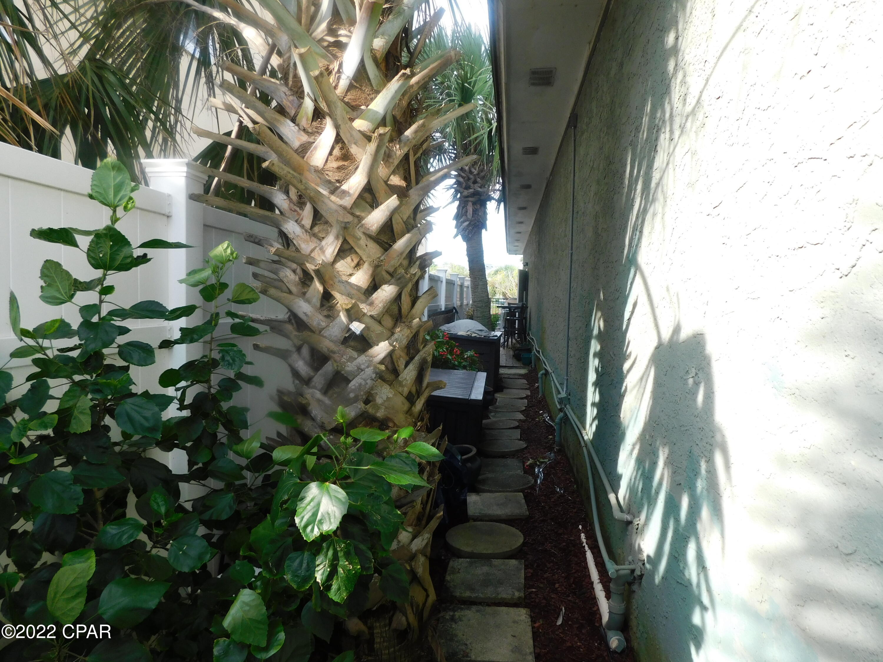 Bahama Beach - Commercial Sale