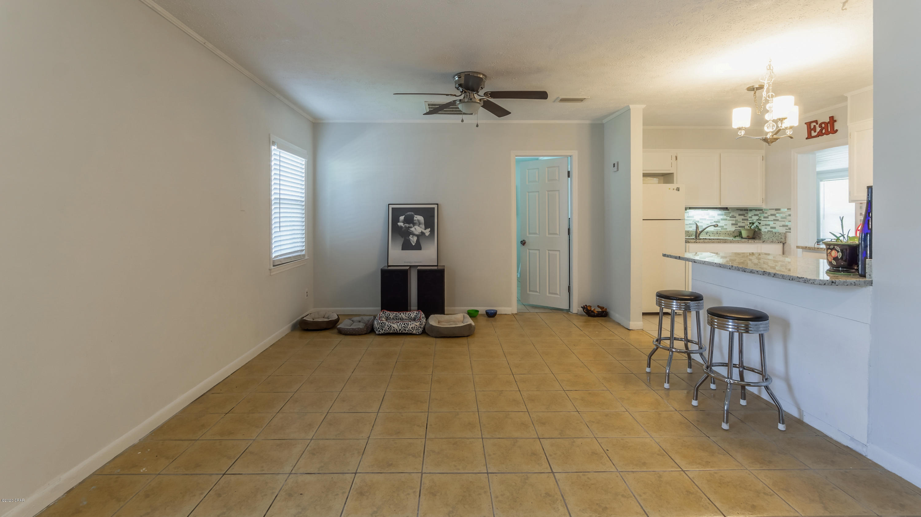 Hutchison's 1st To Bahama Bch - Commercial Sale